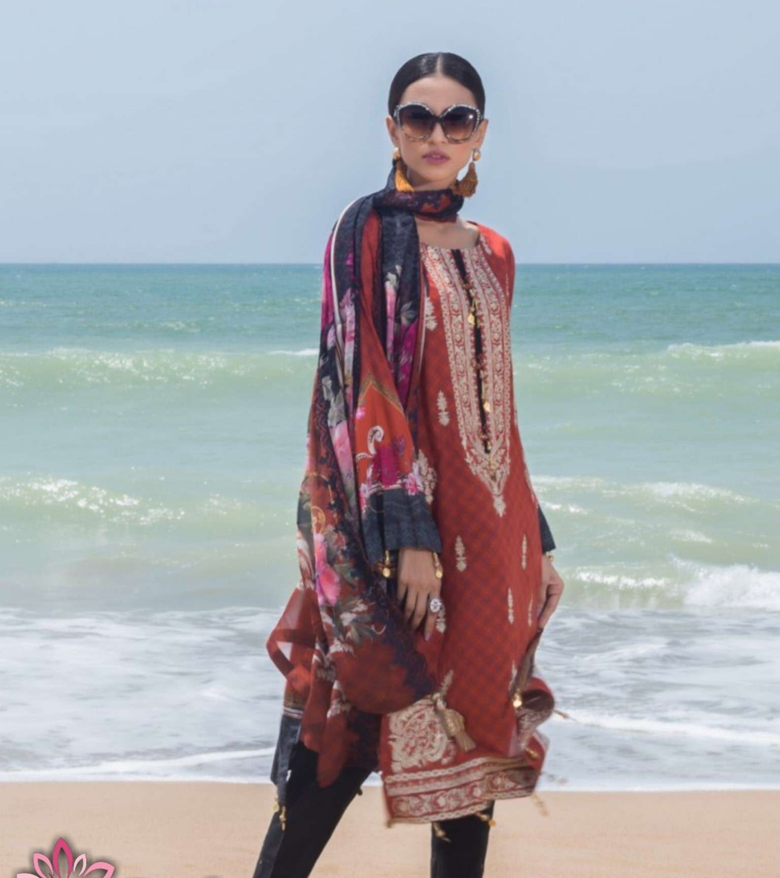 IMAN Digital Embroidered - 06