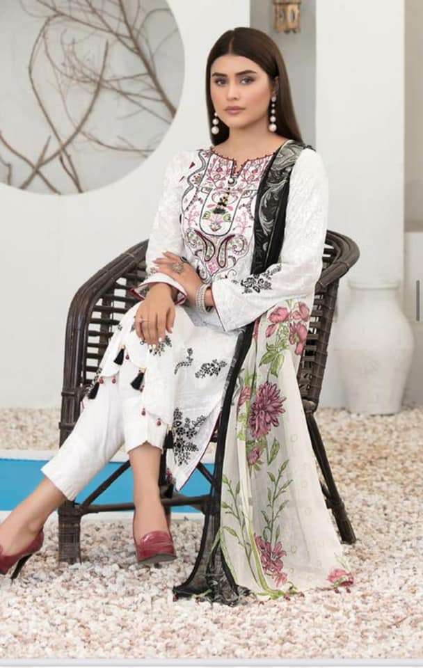  Amna Sohail ESFIR - 1604