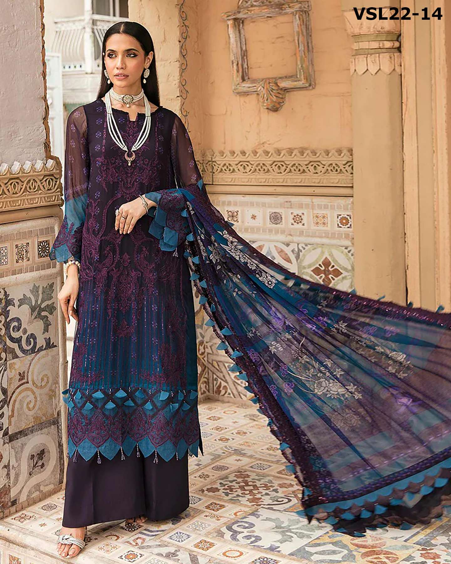 CHARIZMA VASAL EXCLUSIVE LUXURY COLLECTION - 05