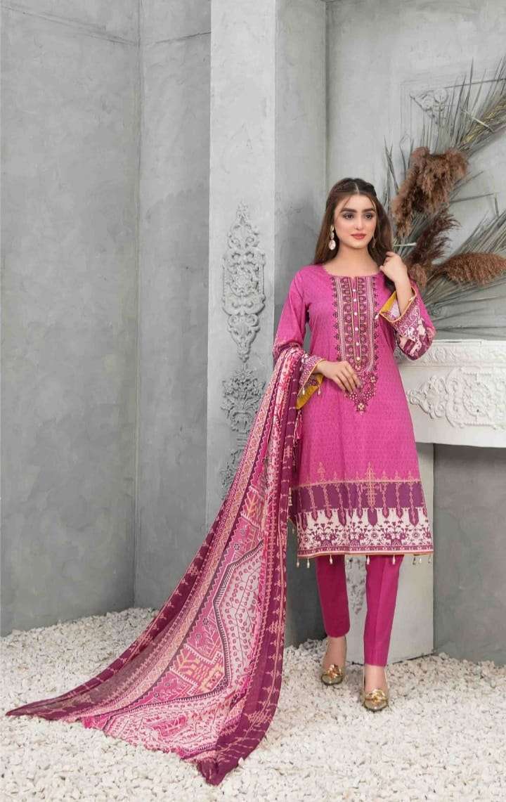  Devina By Amna Sohail - 01