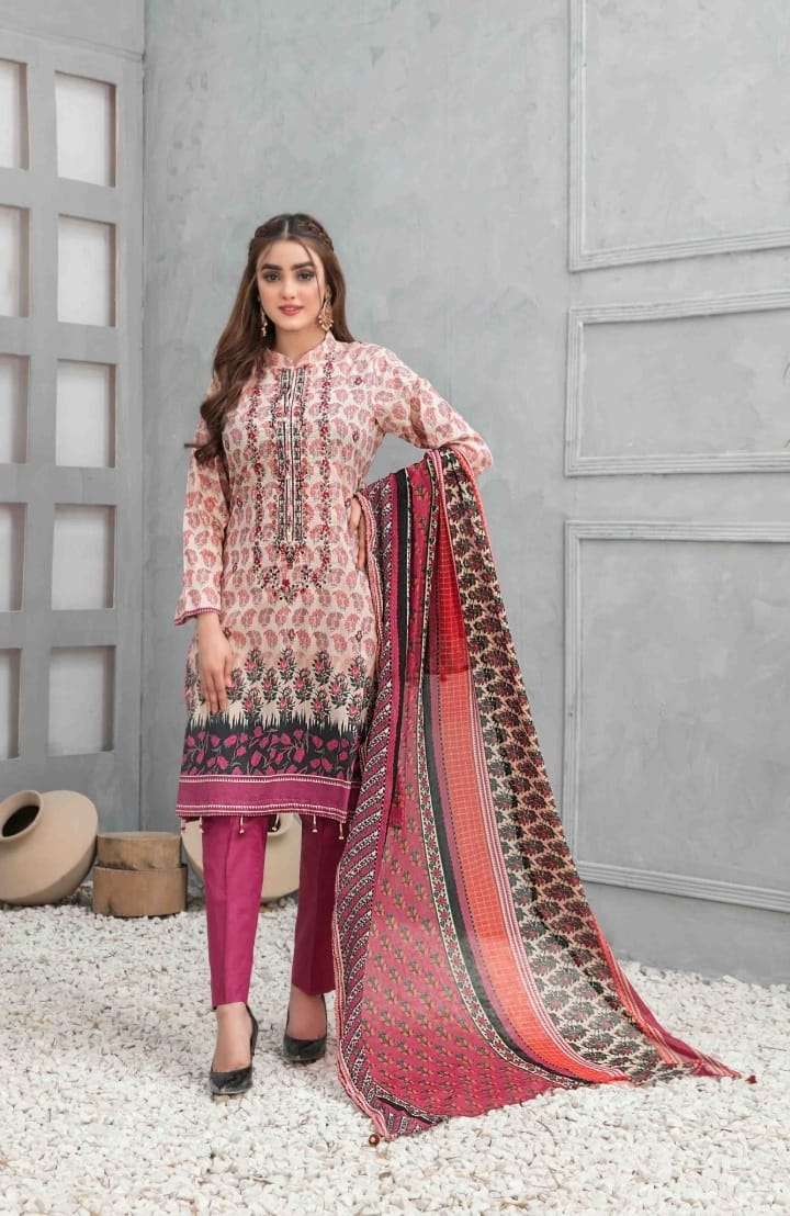  Devina By Amna Sohail - 07