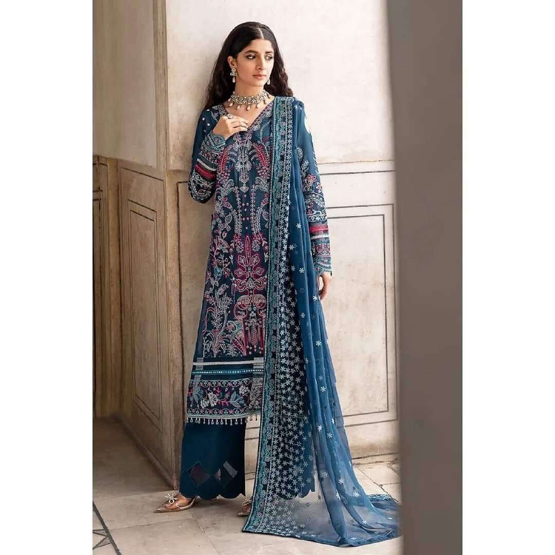 RAMSHA ANDAAZ Luxury Lawn Vol 5  - 02