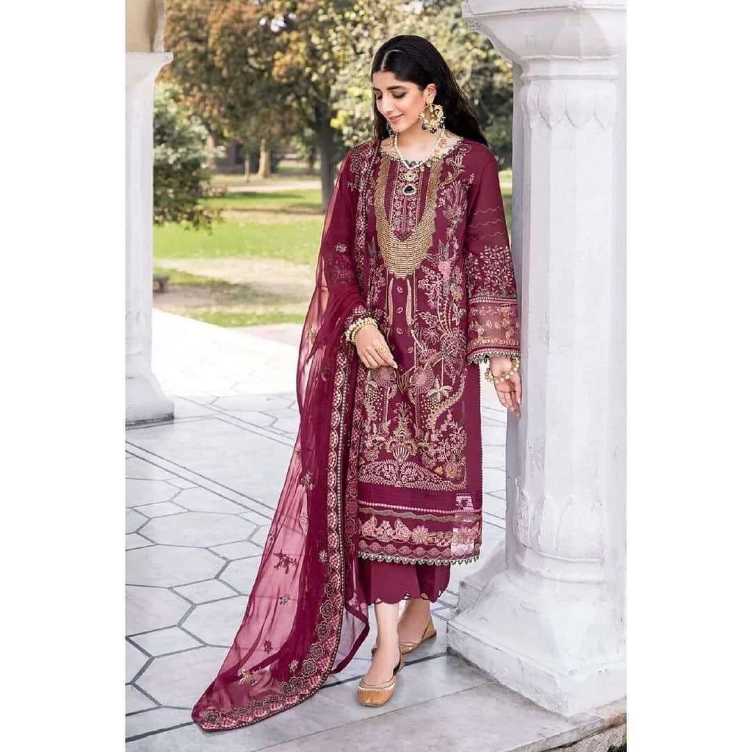 RAMSHA ANDAAZ Luxury Lawn Vol 5  - 03