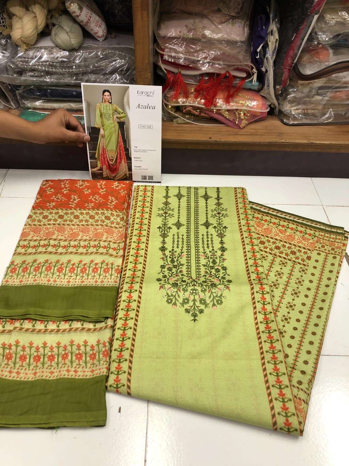  Kesar karachi Azalea - 1005