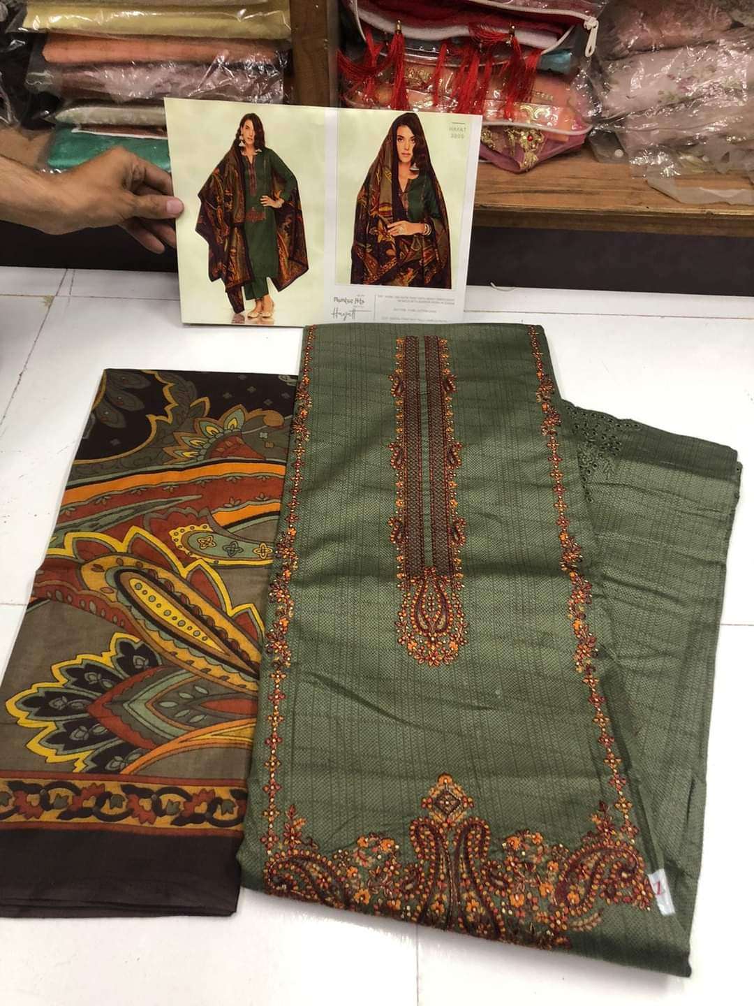 Mumtaz Arts Collection Open Pic -03