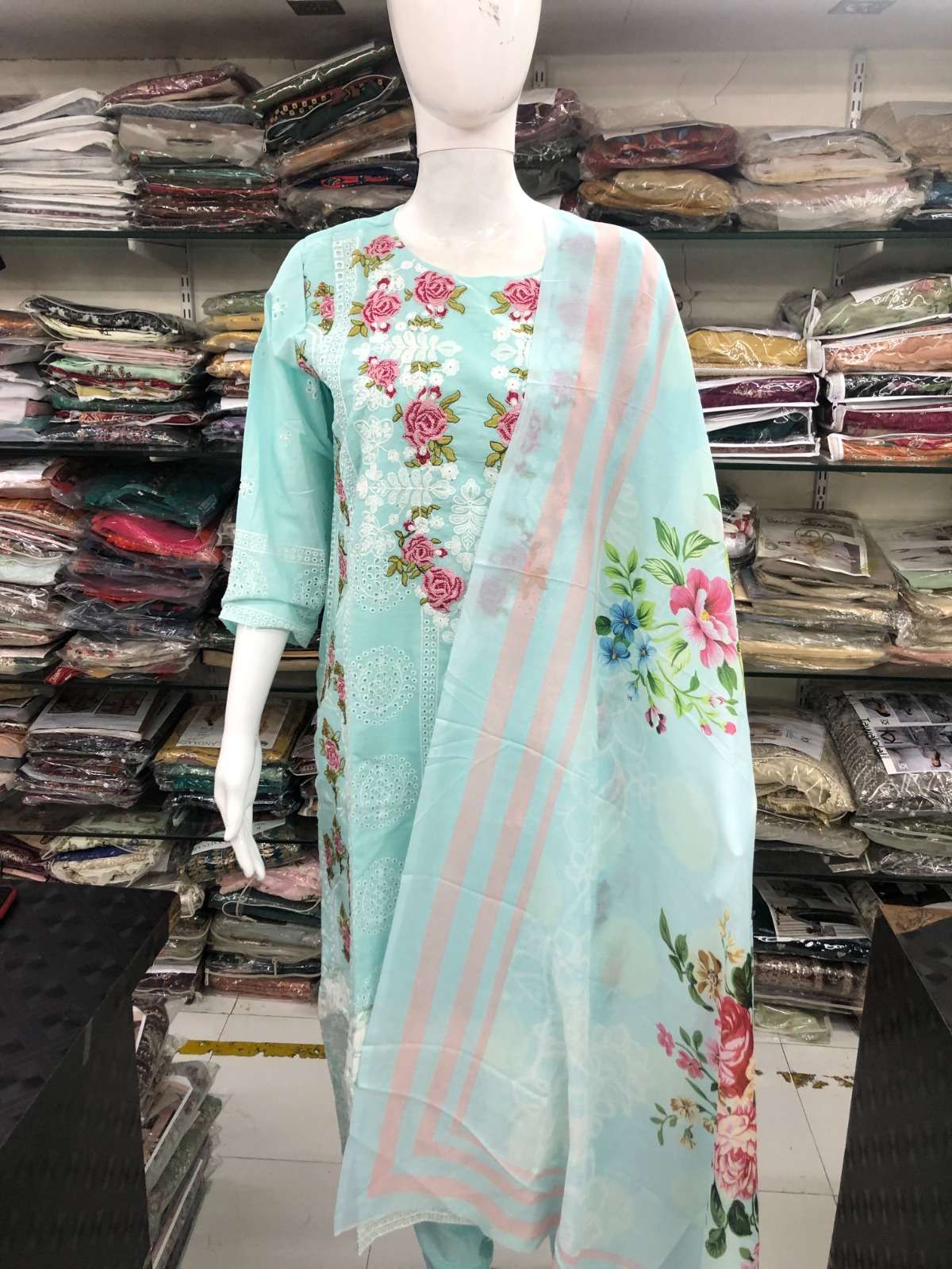 D -04 by HM Desiner Open Pic -02