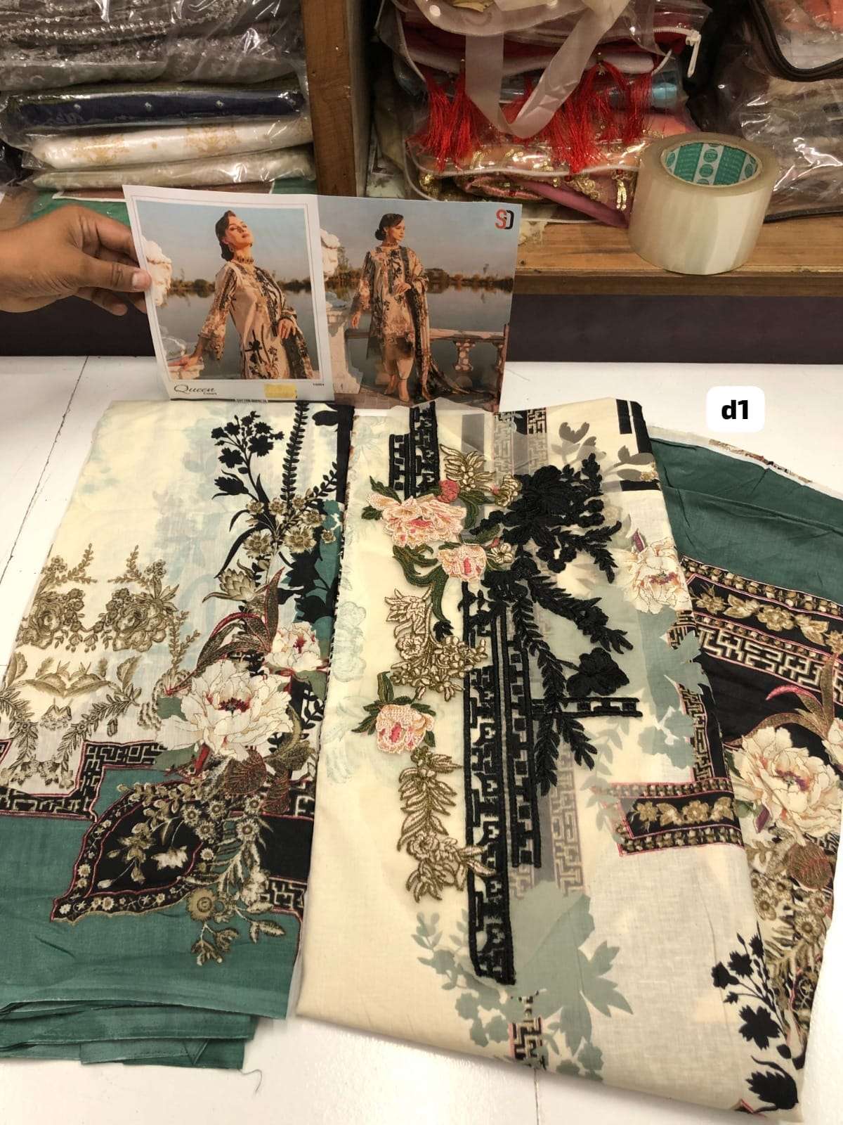 QUEEN COURT VOL-01 open pic by Sharaddha-01