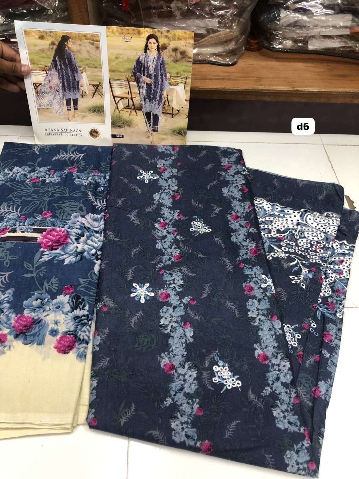 Sana Safinaz Chikankri Open Pic by Shree-01