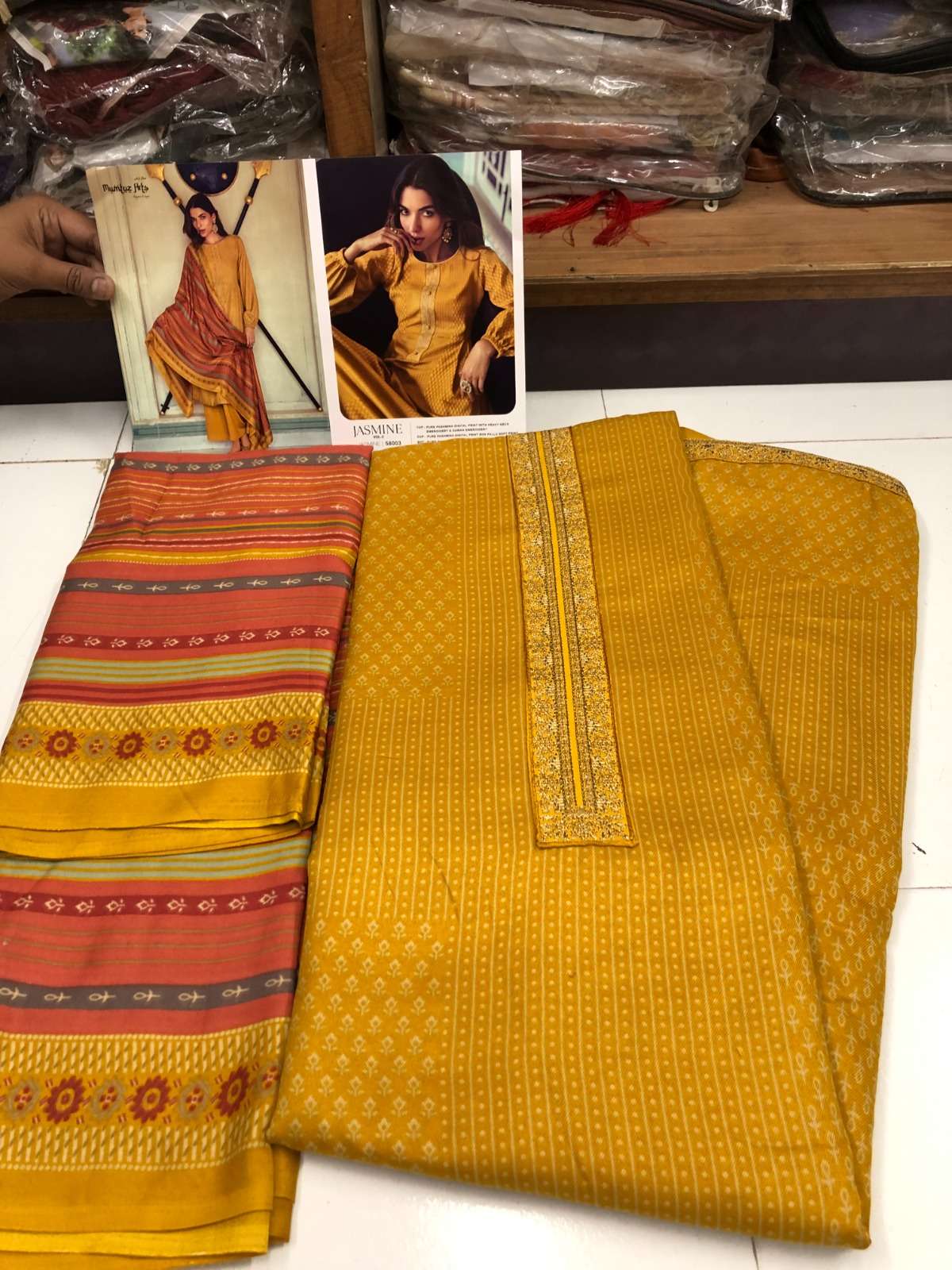 Jasmin Open Pic by Mumtaz Arts-02