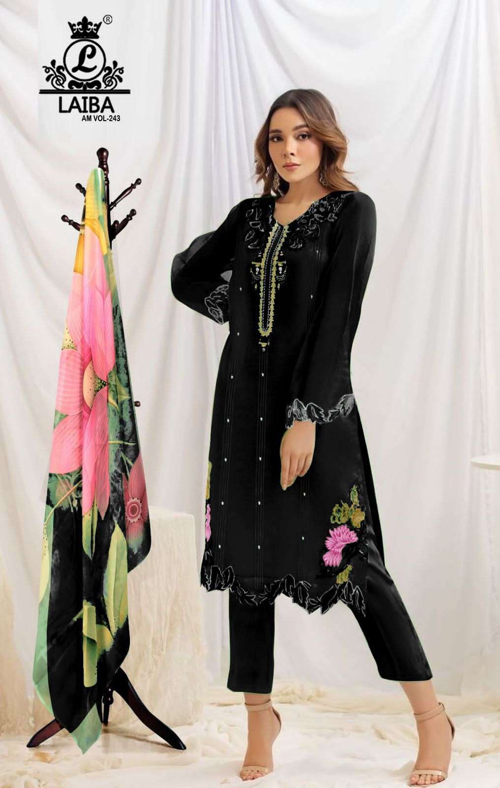 AM VOL-243 by Laiba -02