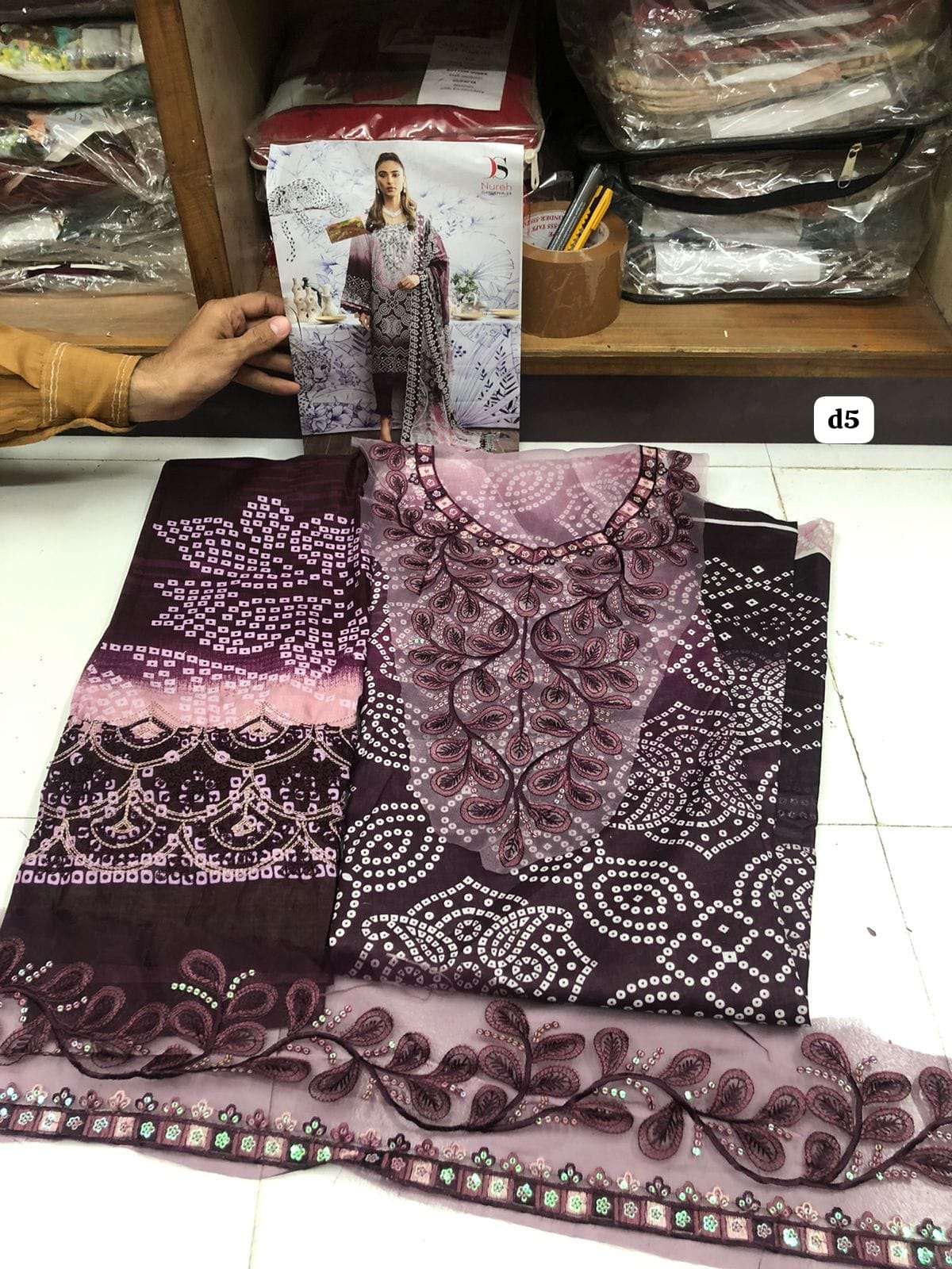 NUREH GARDENIA-24 Open Pic by DEEPSY SUITS -06