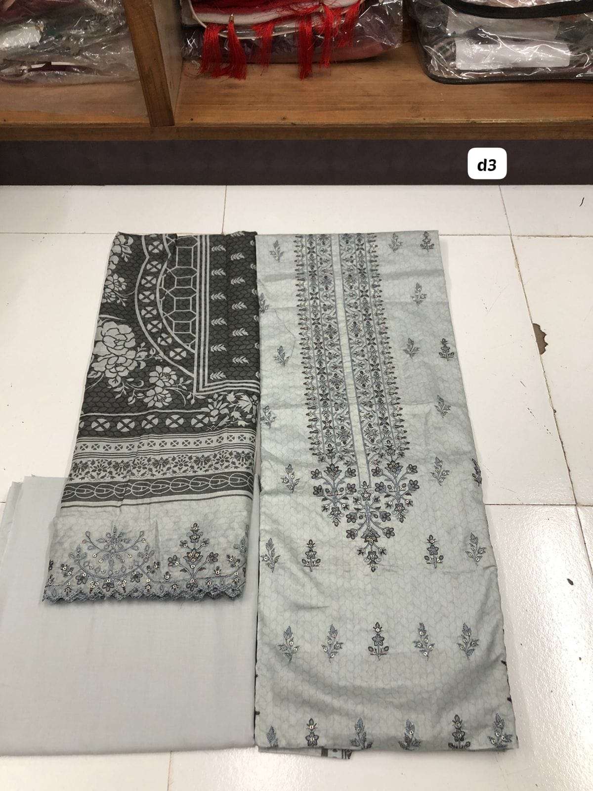 PREMIUM EMBROIDERED LAWN 2024 Open pics of RIWAYAT -03