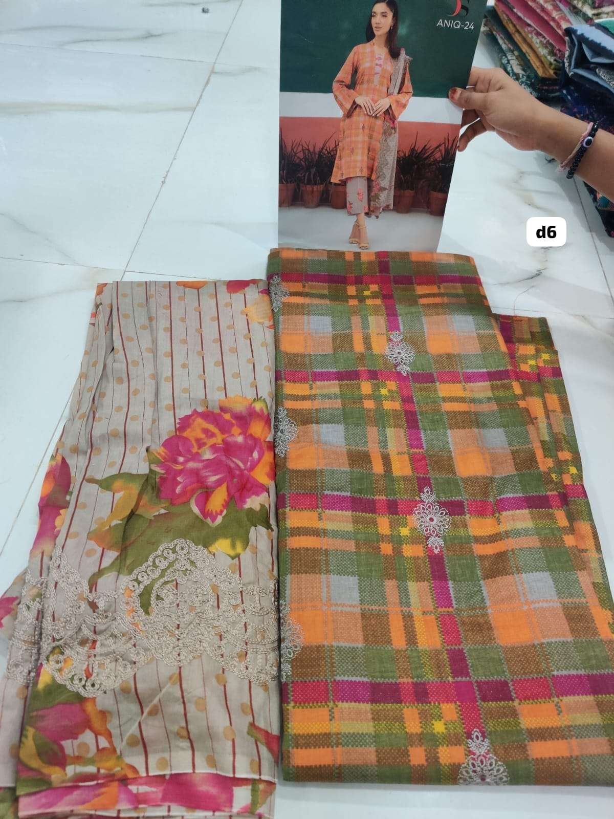 ANIQ-24 Open Pic by DEEPSY SUITS-05