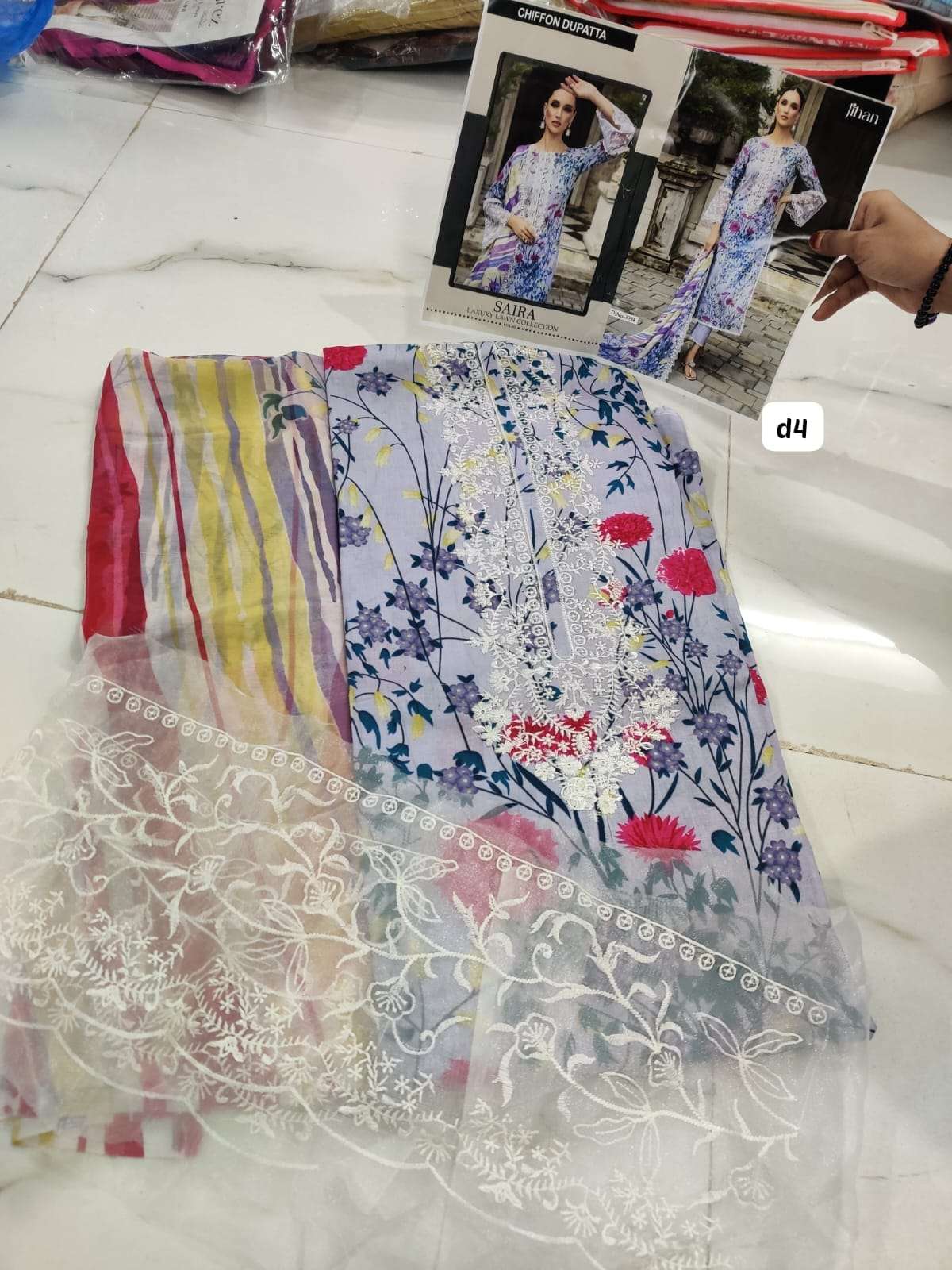 SAIRA LUXURY LAWN VOL-2 OPEN PIC BY JIHAN-01