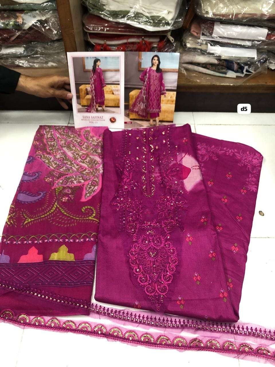 SANA SAFINAZ VOL-11 OPEN PIC by Shree-03