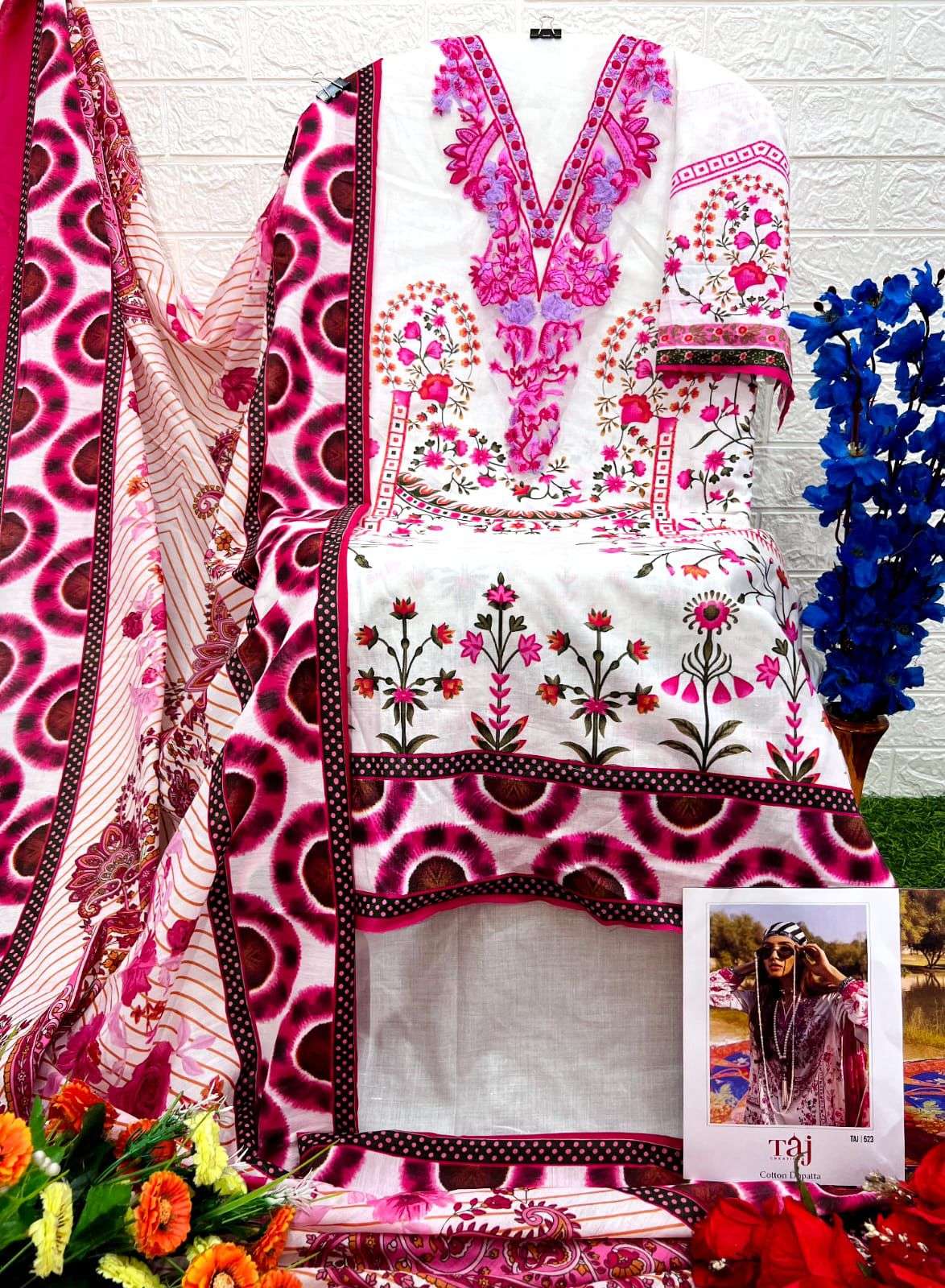 Super Hit Design Dno - 523 & 524 by Taj-02