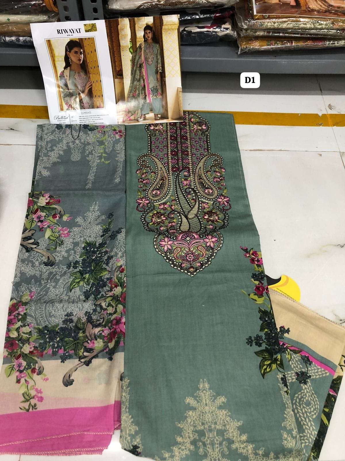 RIWAYAT VOL 3 Open Pic BY BELLIZA-02