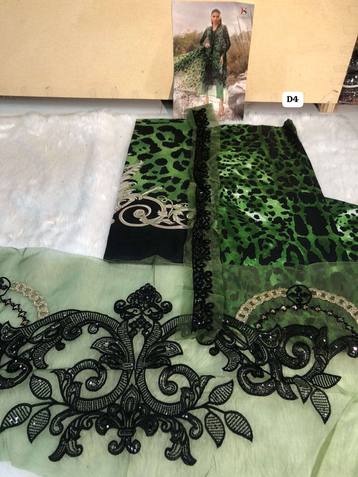 M Prints 25 Open Pic by DEEPSY SUITS-03