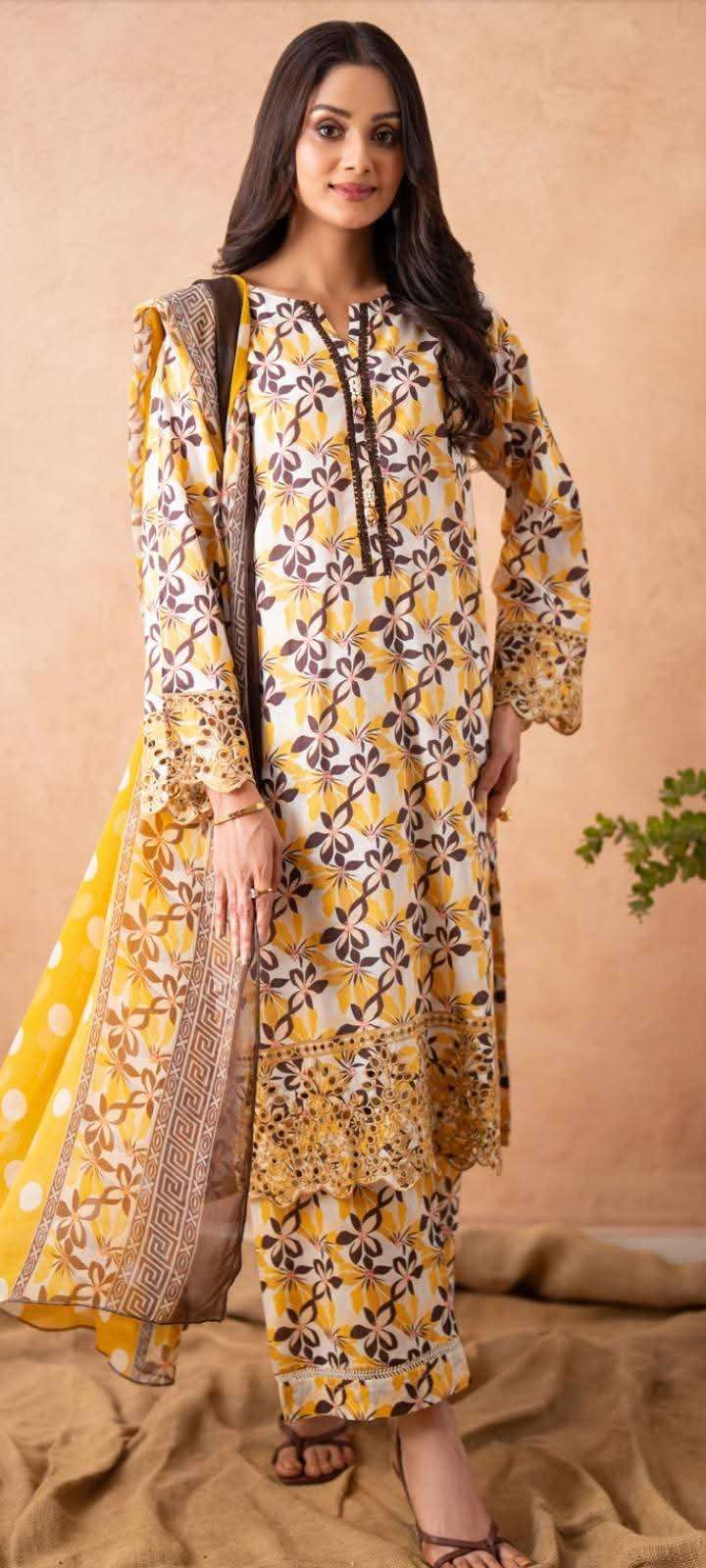 Ready To Wear Summer Pret 25 Regalia-05