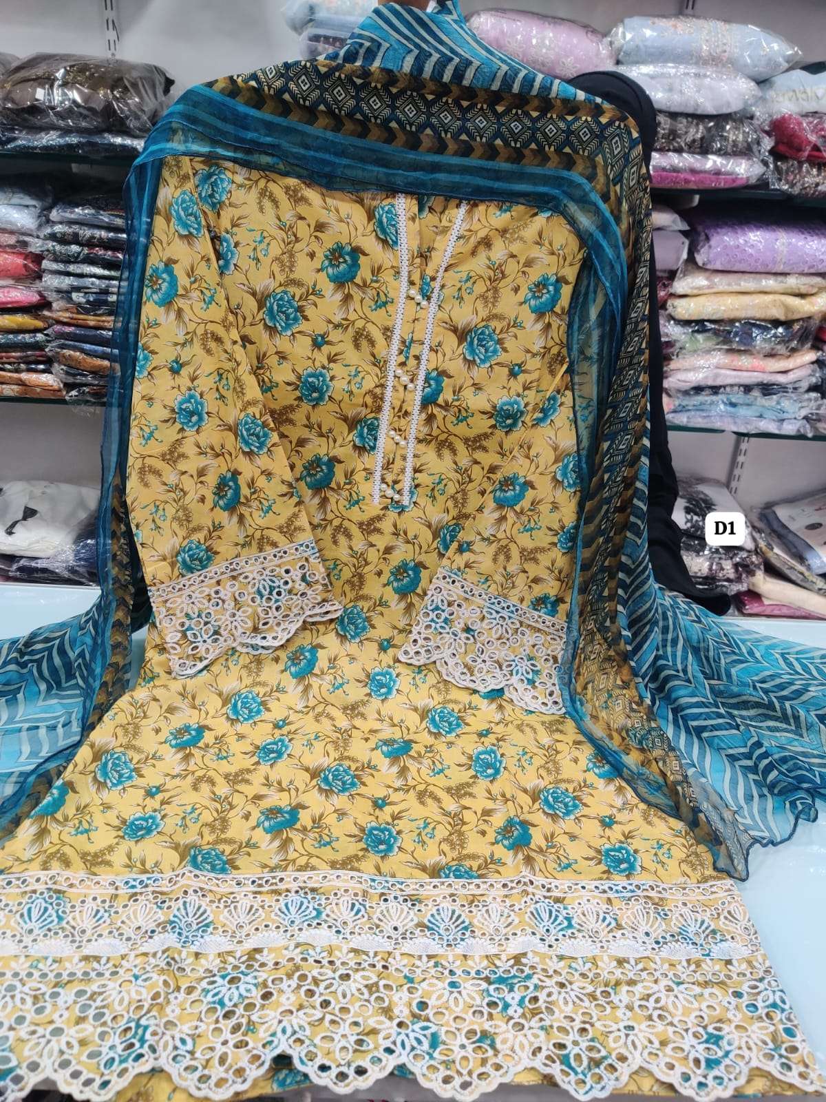 Ready To Wear Summer Pret 25 Regalia-11