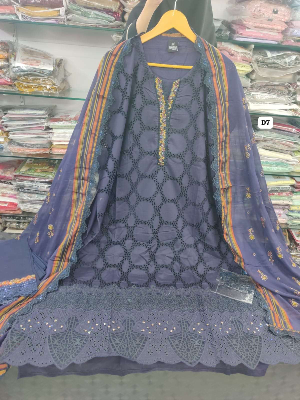 HIRANUR New Embroidered Schiffli Lawn Shahid Tawakkal-13