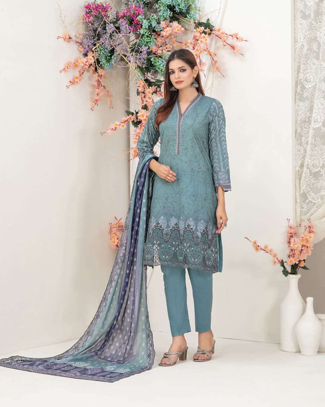 LEEN New Embroidered Digital Printed Lawn Shahid Tawakkal-04