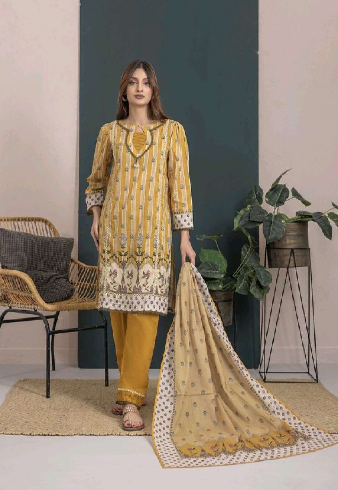 NINOKARA Printed Lawn Collection 2025 by Regalia-08