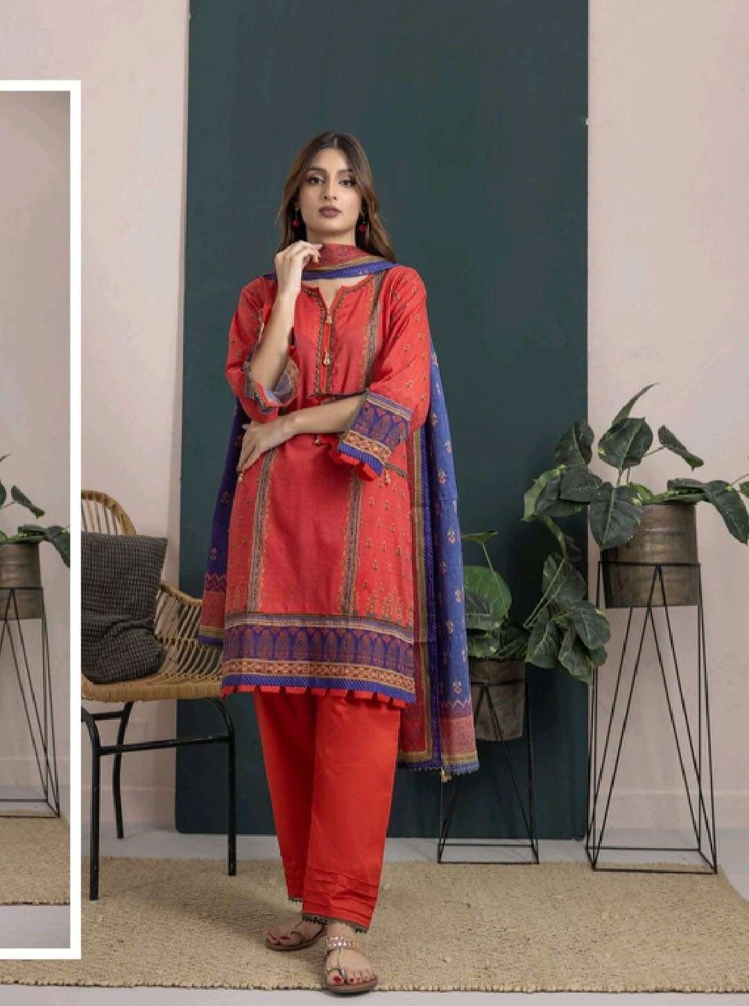 NINOKARA Printed Lawn Collection 2025 by Regalia-10