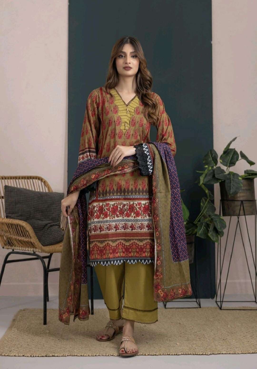 NINOKARA Printed Lawn Collection 2025 by Regalia-12
