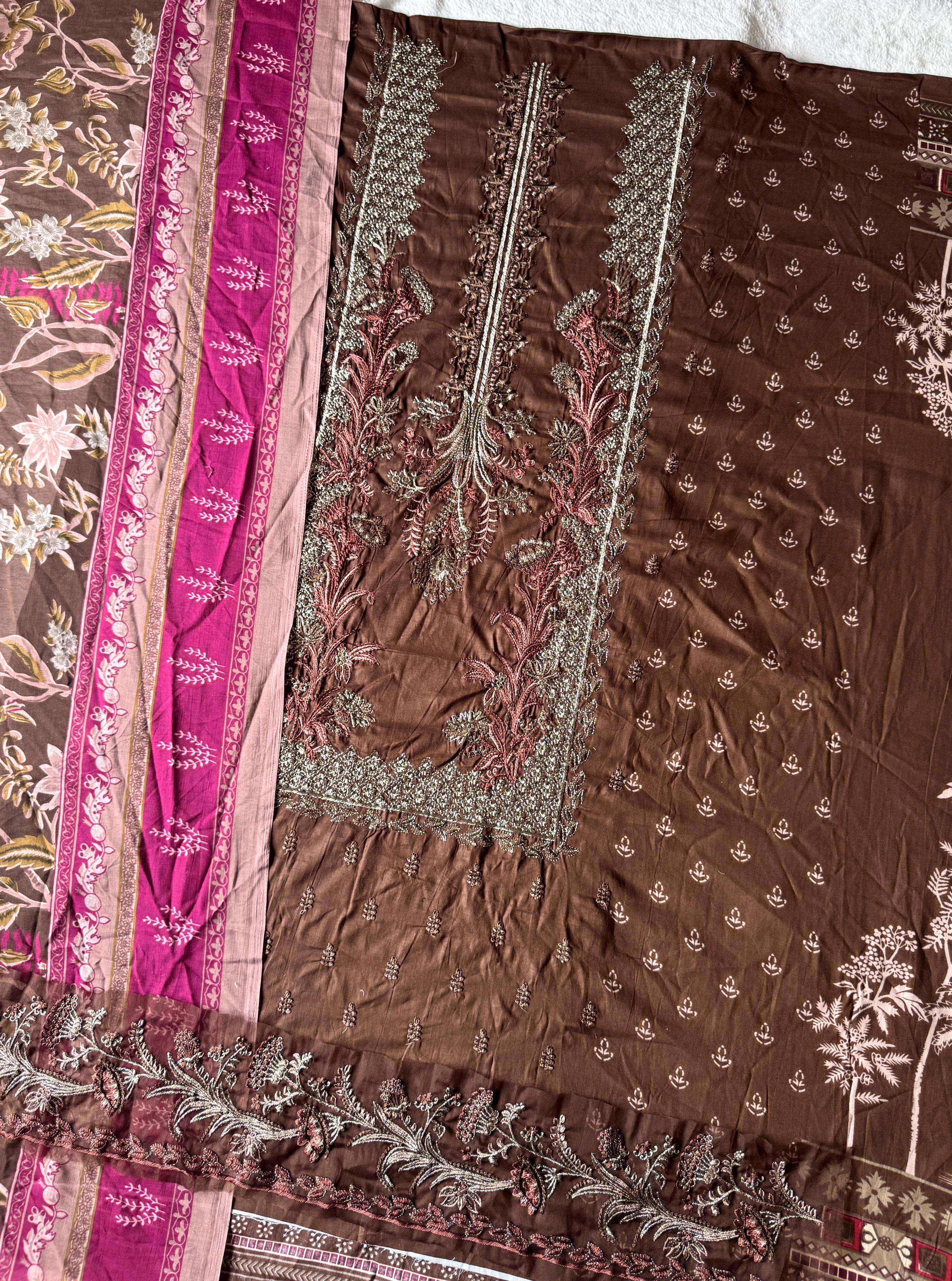 D no:-3374 CHEVRON LUXURY LAWN COLLECTION BY JIHAN-06