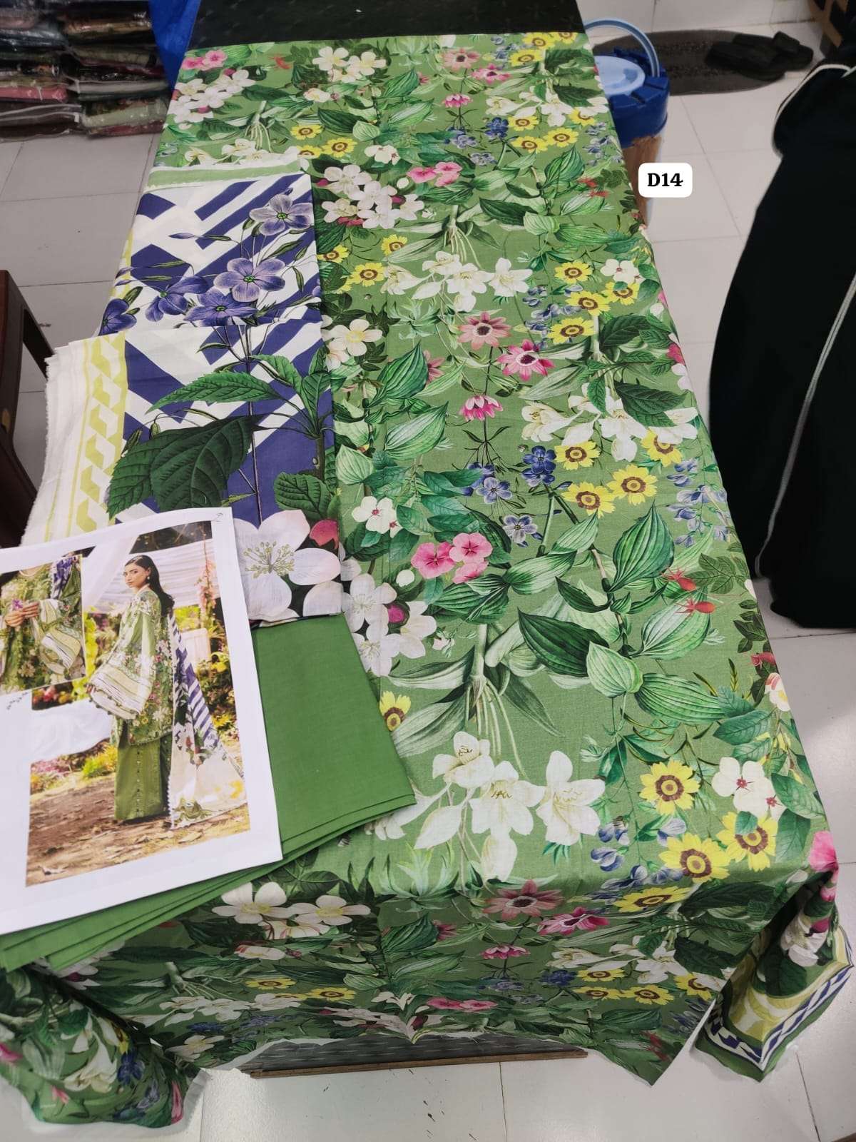 Elaf Prints Printed Lawn Collection 2025 Vol 2 by Elaf-18