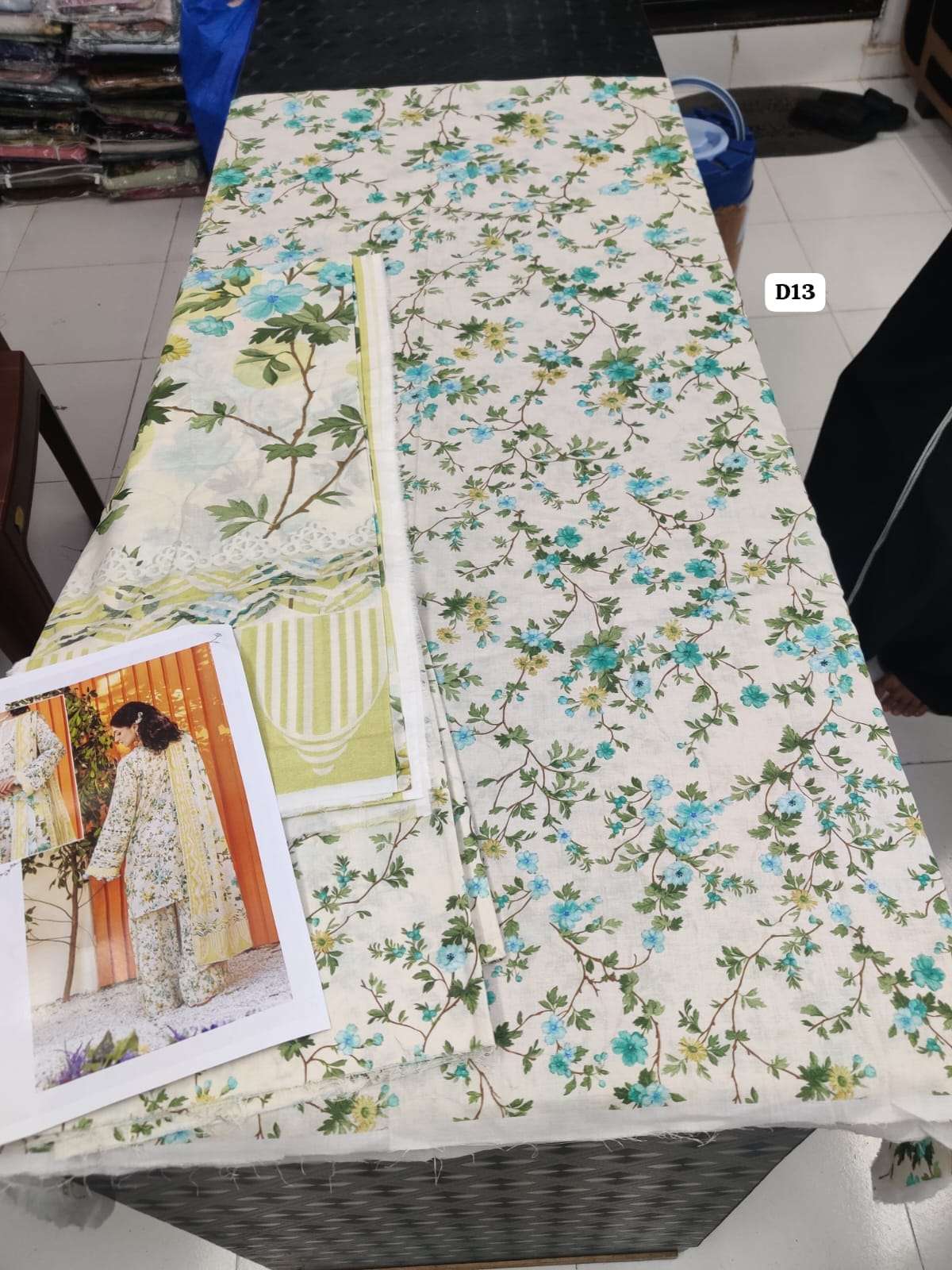 Elaf Prints Printed Lawn Collection 2025 Vol 2 by Elaf-19