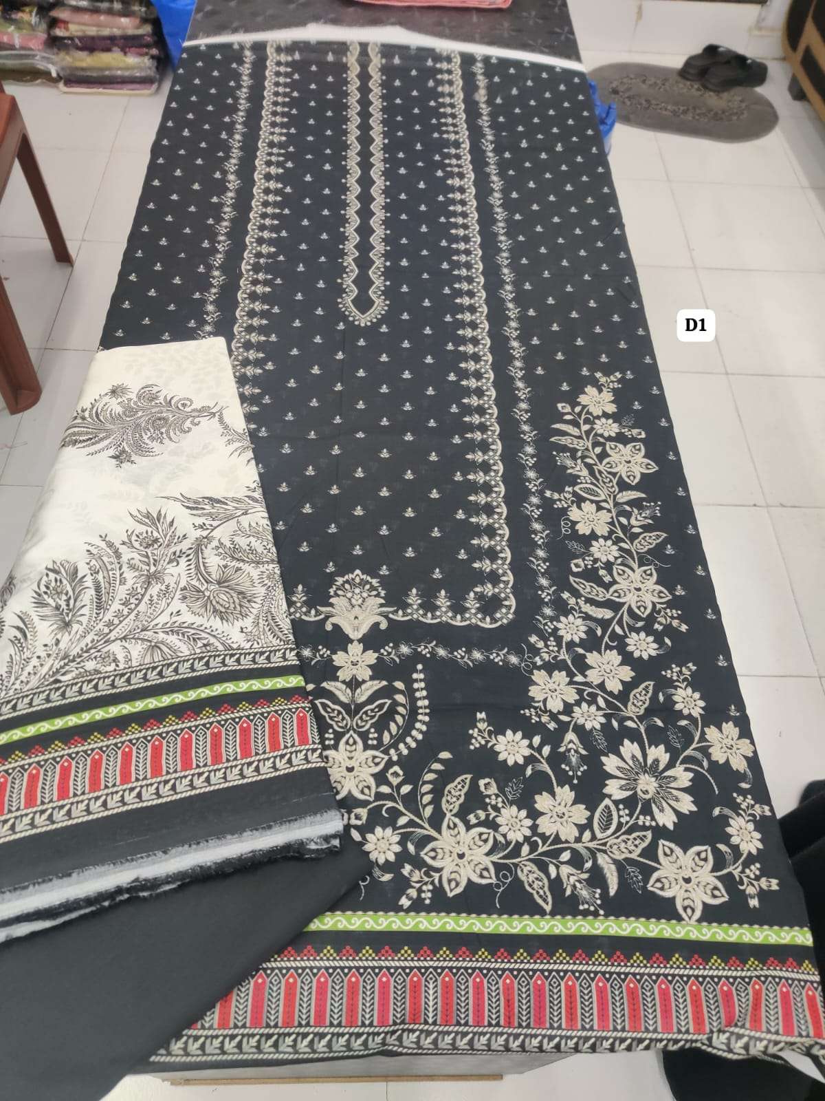 Mausammery Lawn Vol - 4 2025-22