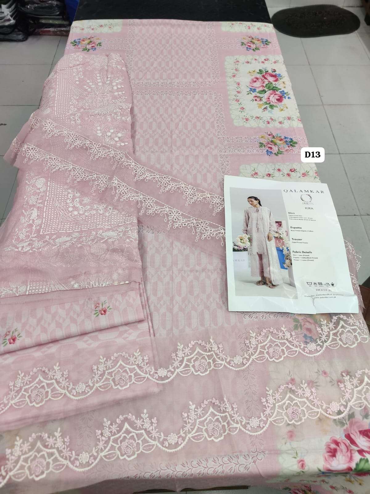 QPrints Unstitched Embroidered Lawn Open Pic 25 Vol 2 By Qalamkar-06