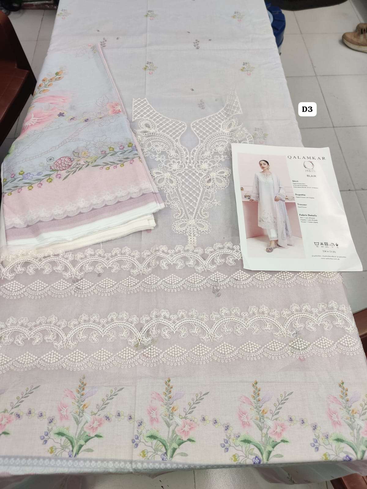 QPrints Unstitched Embroidered Lawn Open Pic 25 Vol 2 By Qalamkar-19