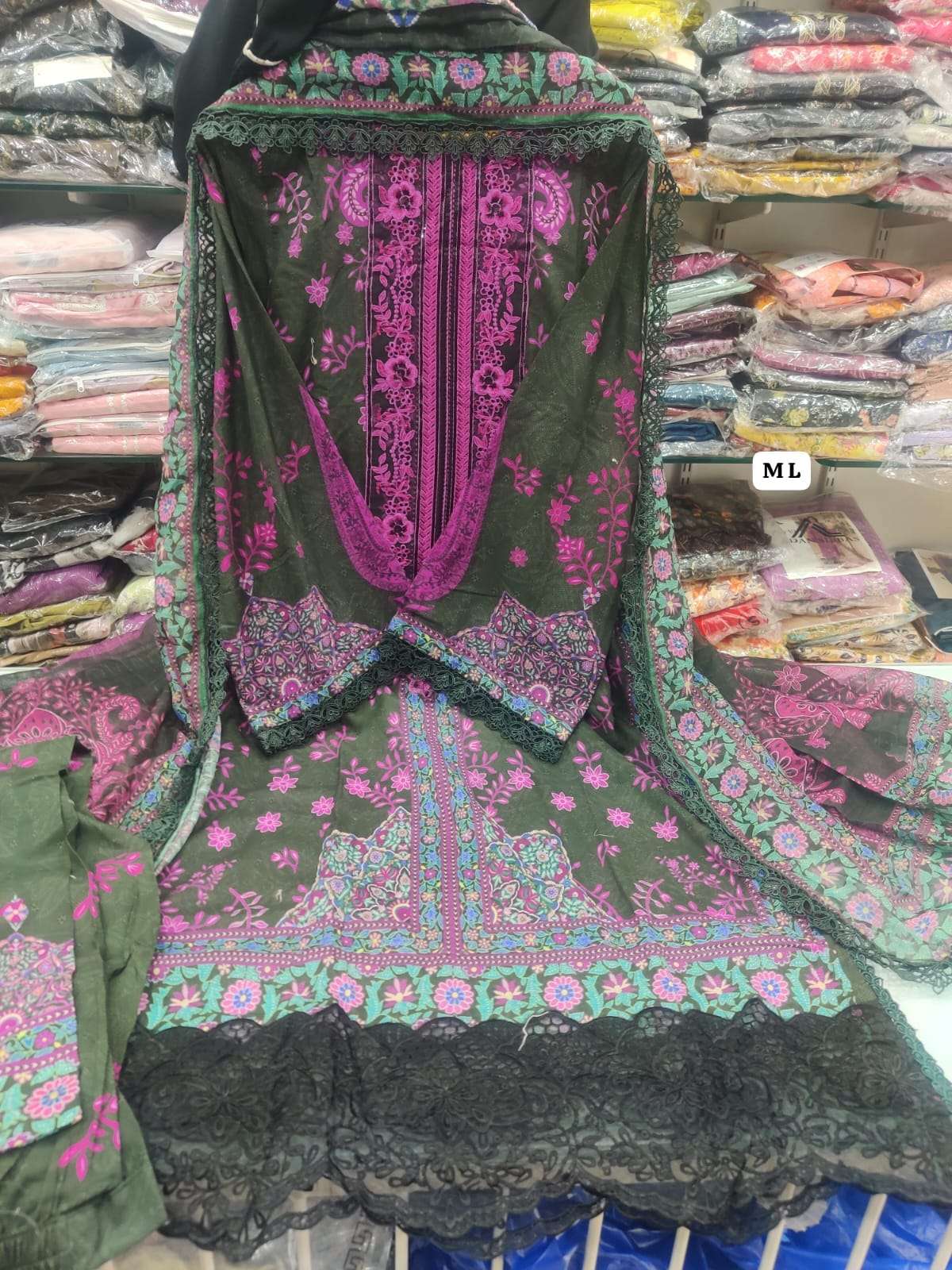 RTW Basic Lawns by Adan Libas-16