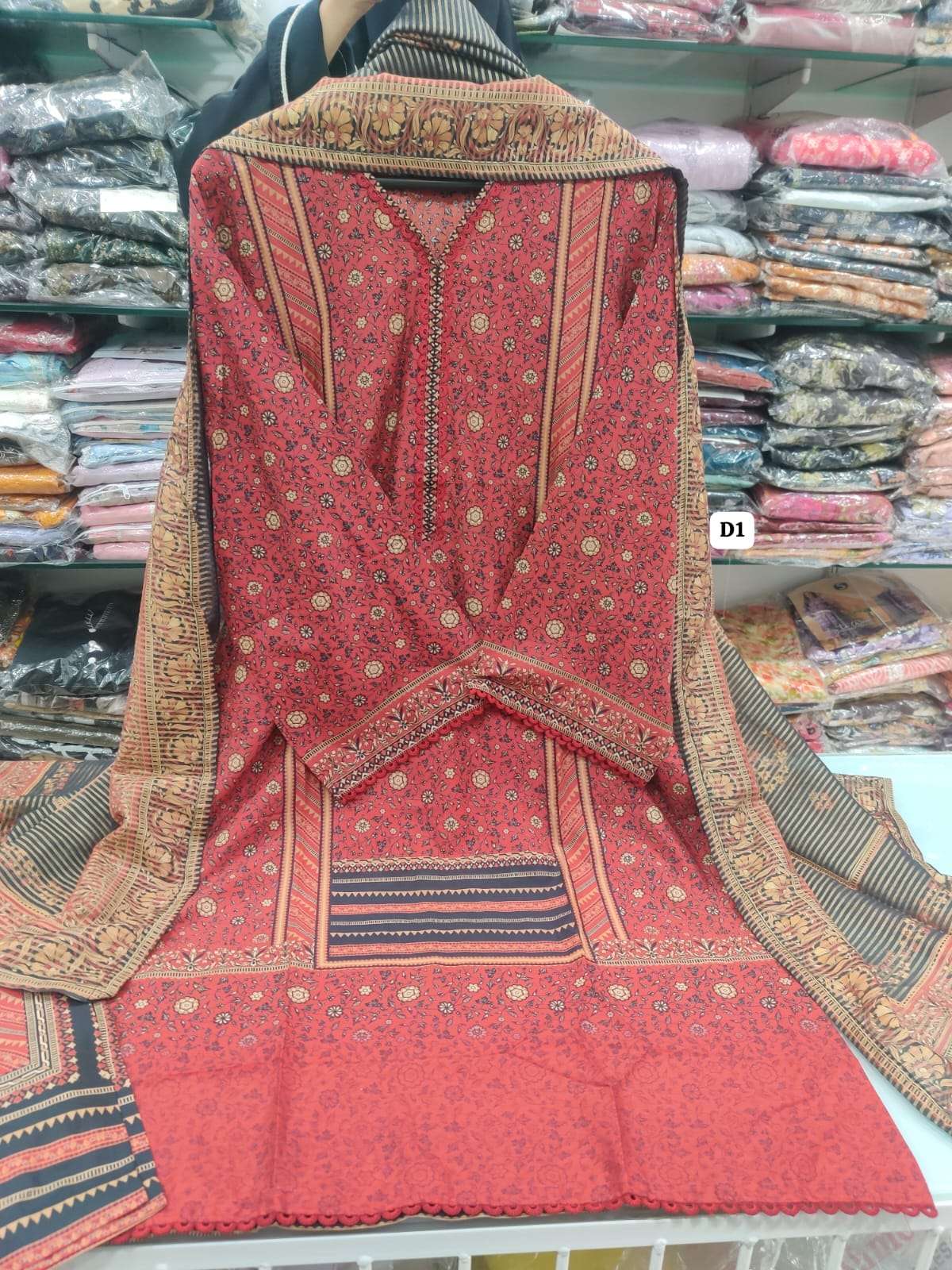 RTW Printed Lawn Collection 2025 by BIN SAEED-18