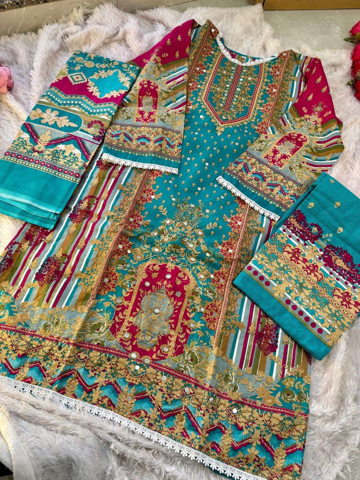 Aaliza vol 5 embroidery collection By Aaliz Prints-06