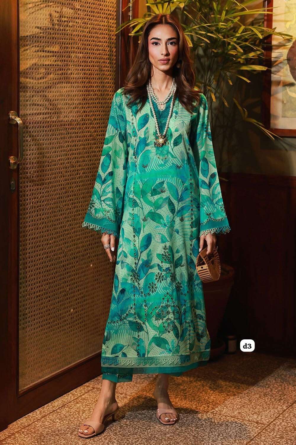 BALLERINA 2 PIECE LAWN 25 Model & OPen Pic by NUREH-08