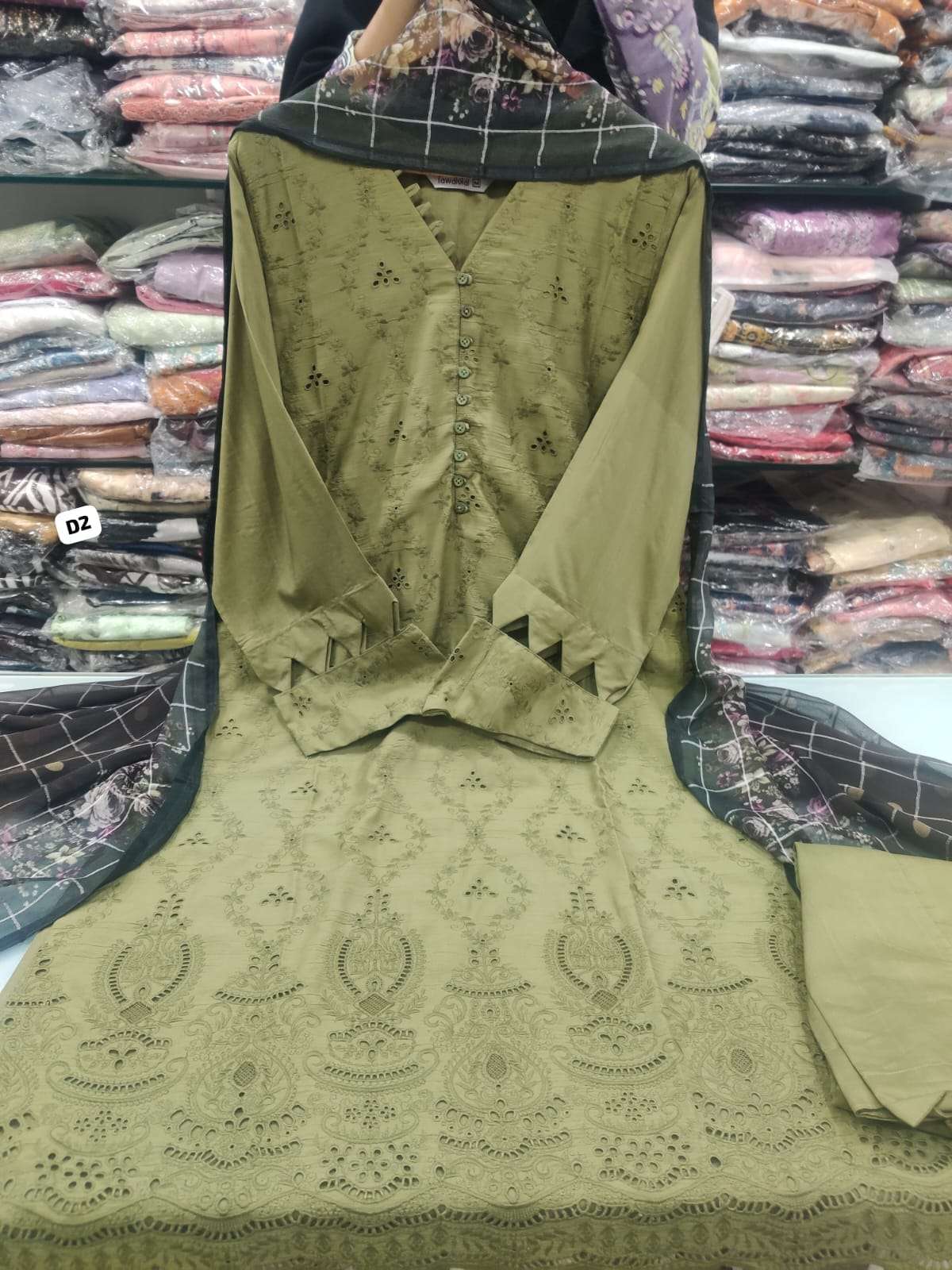 RTW Schiffli Lawns by Tawakkals-08