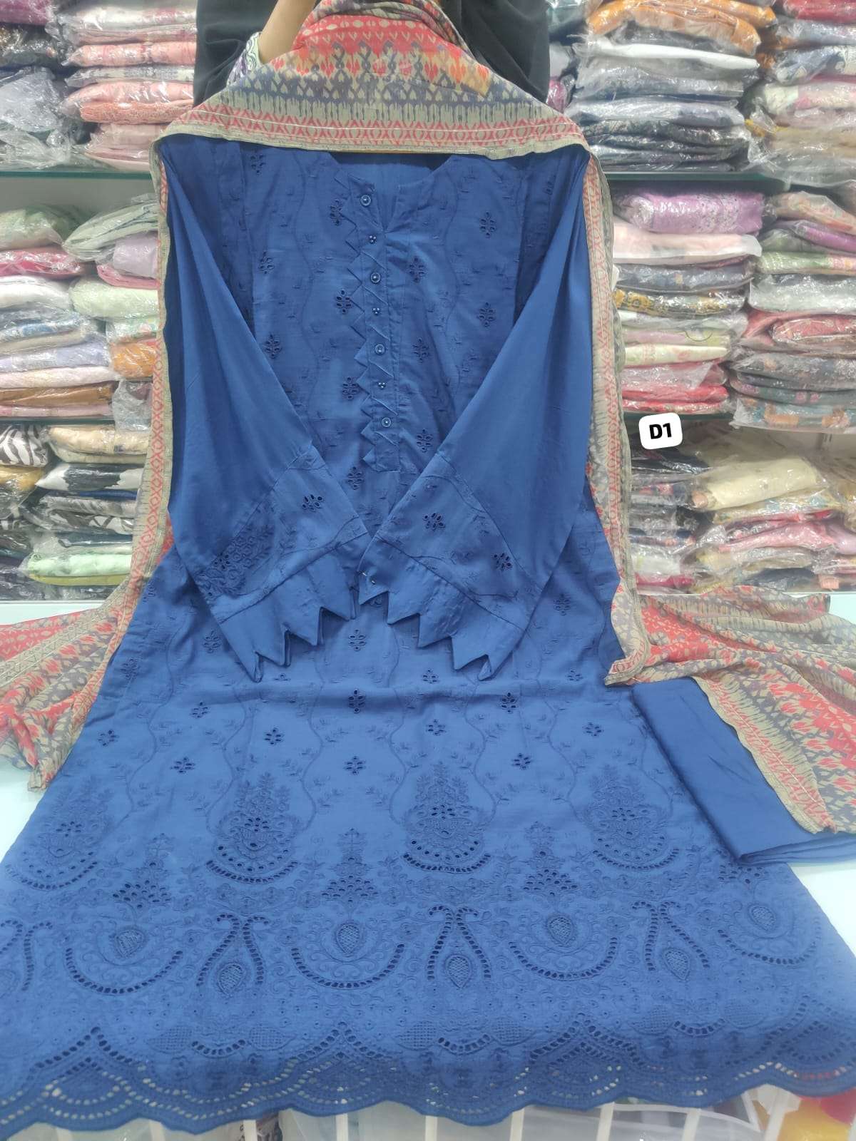 RTW Schiffli Lawns by Tawakkals-09