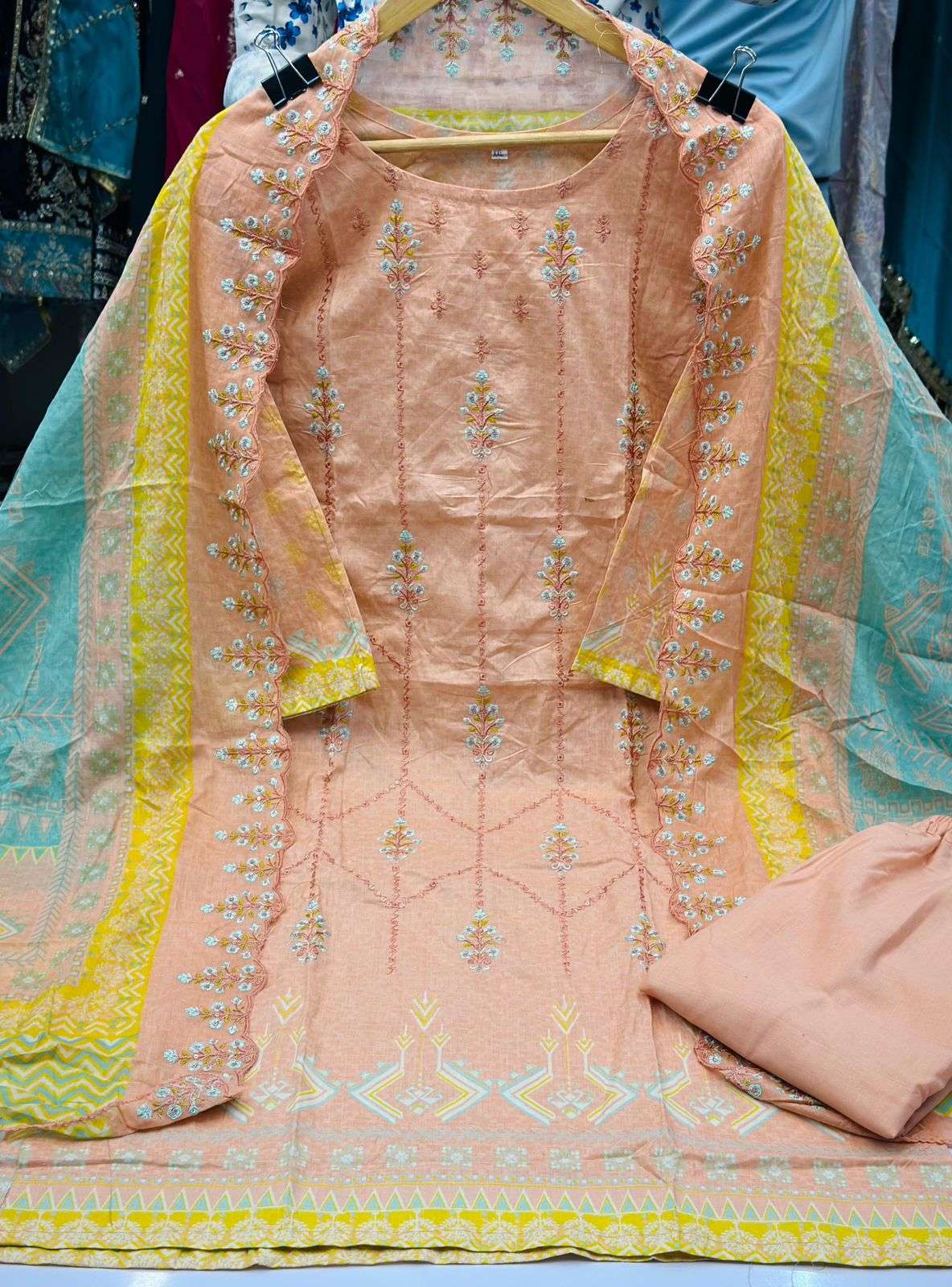 BIN SAEED READYMADE LAWN COLLECTION VOL -14 by JIHAN-01-04