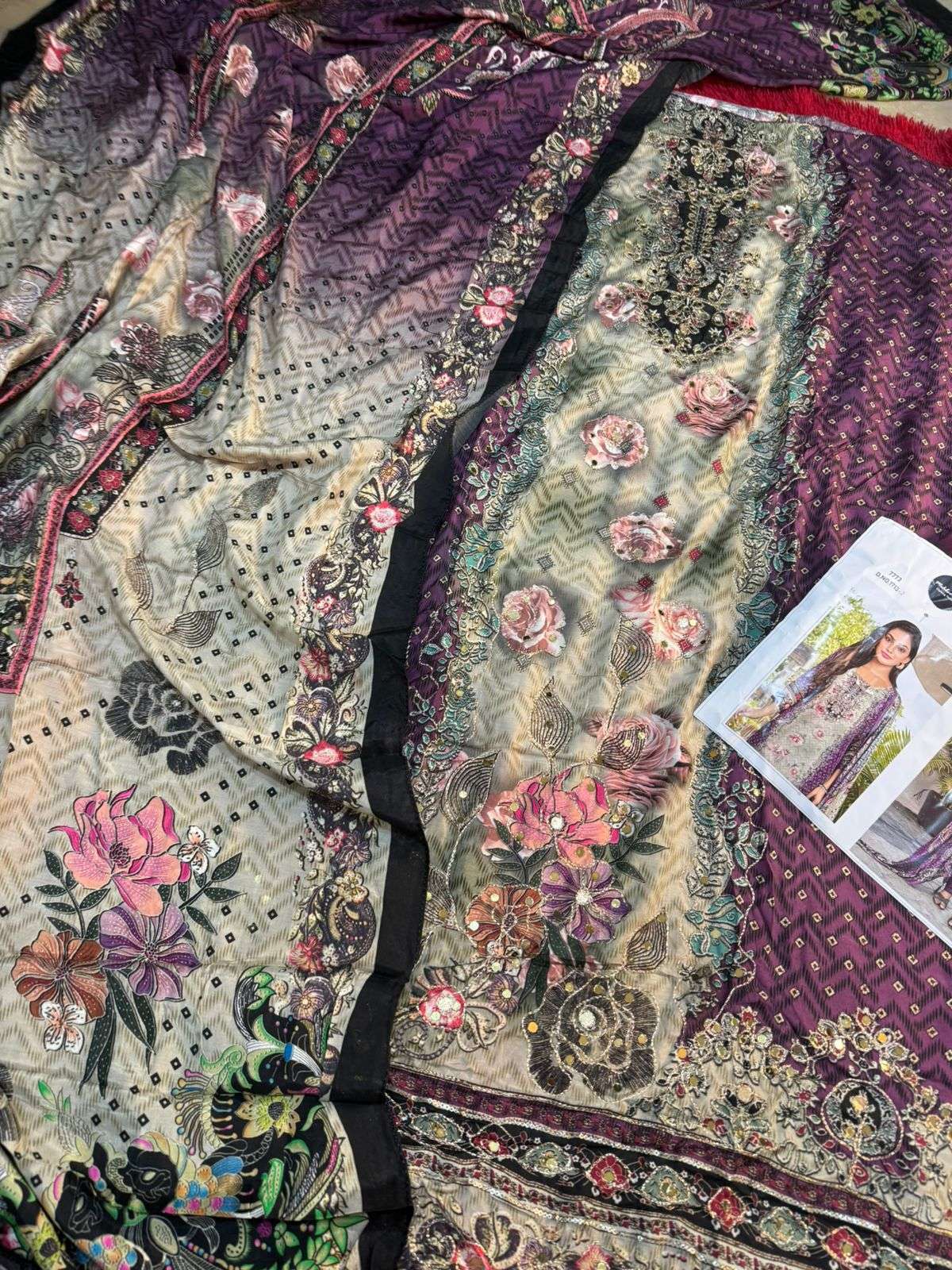 Design No 1713 colours by MEHBBOB TEX-07