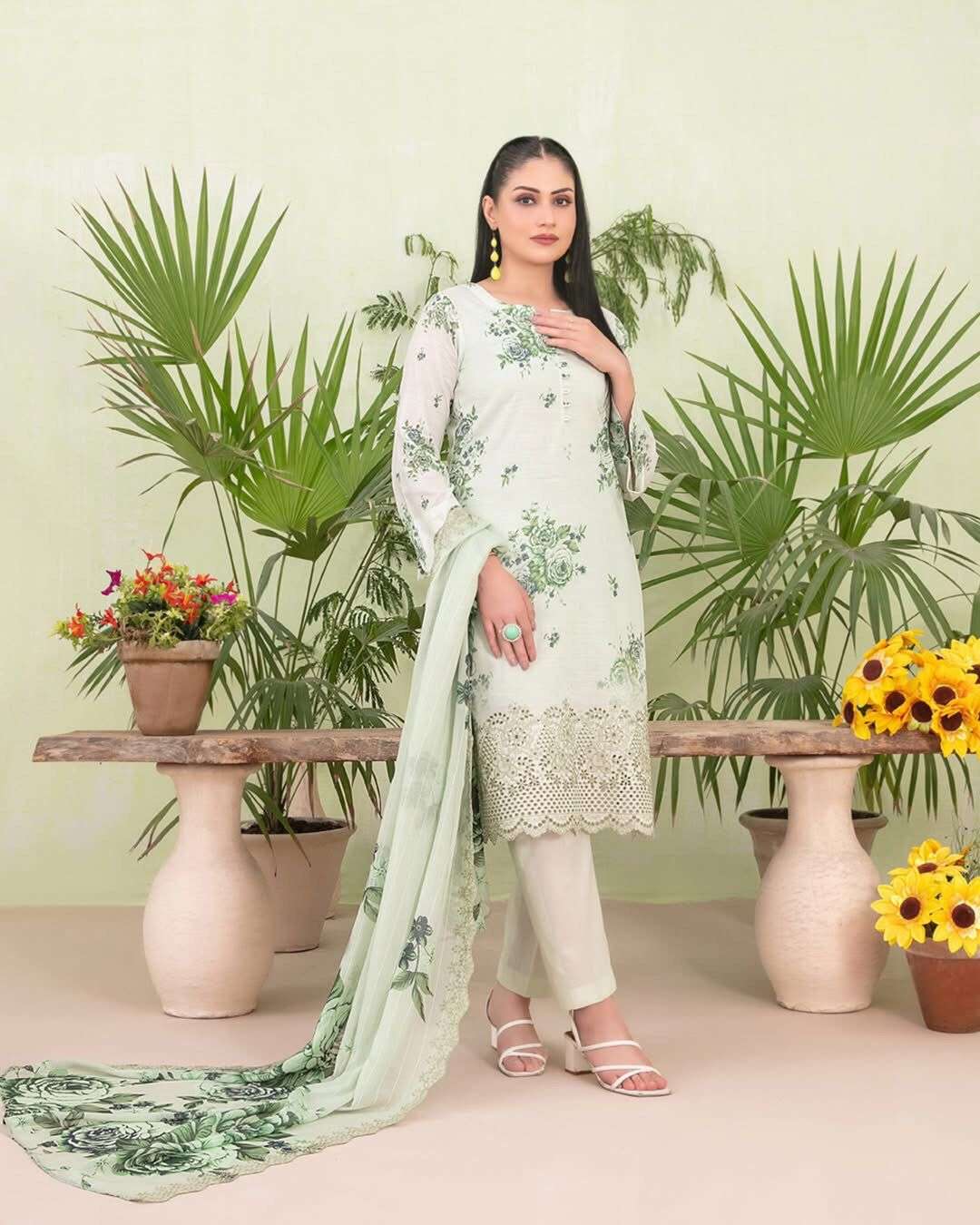 Erva Open & Model Pic by Tawakkal 2025-01