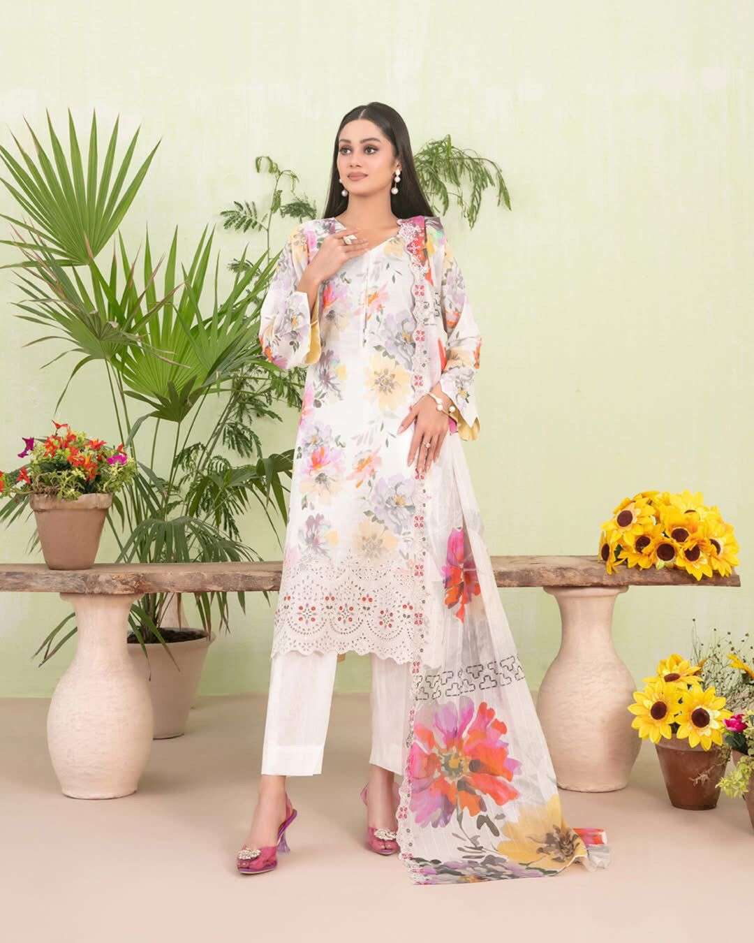 Erva Open & Model Pic by Tawakkal 2025-04