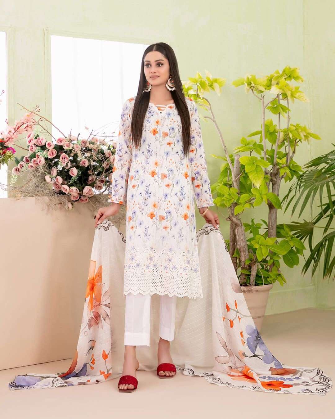 Erva Open & Model Pic by Tawakkal 2025-07