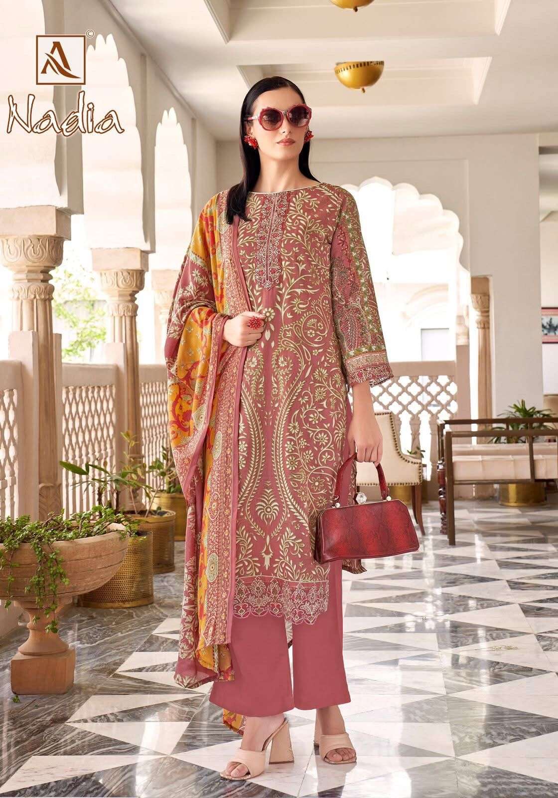 Nadia by Alok Suit-04