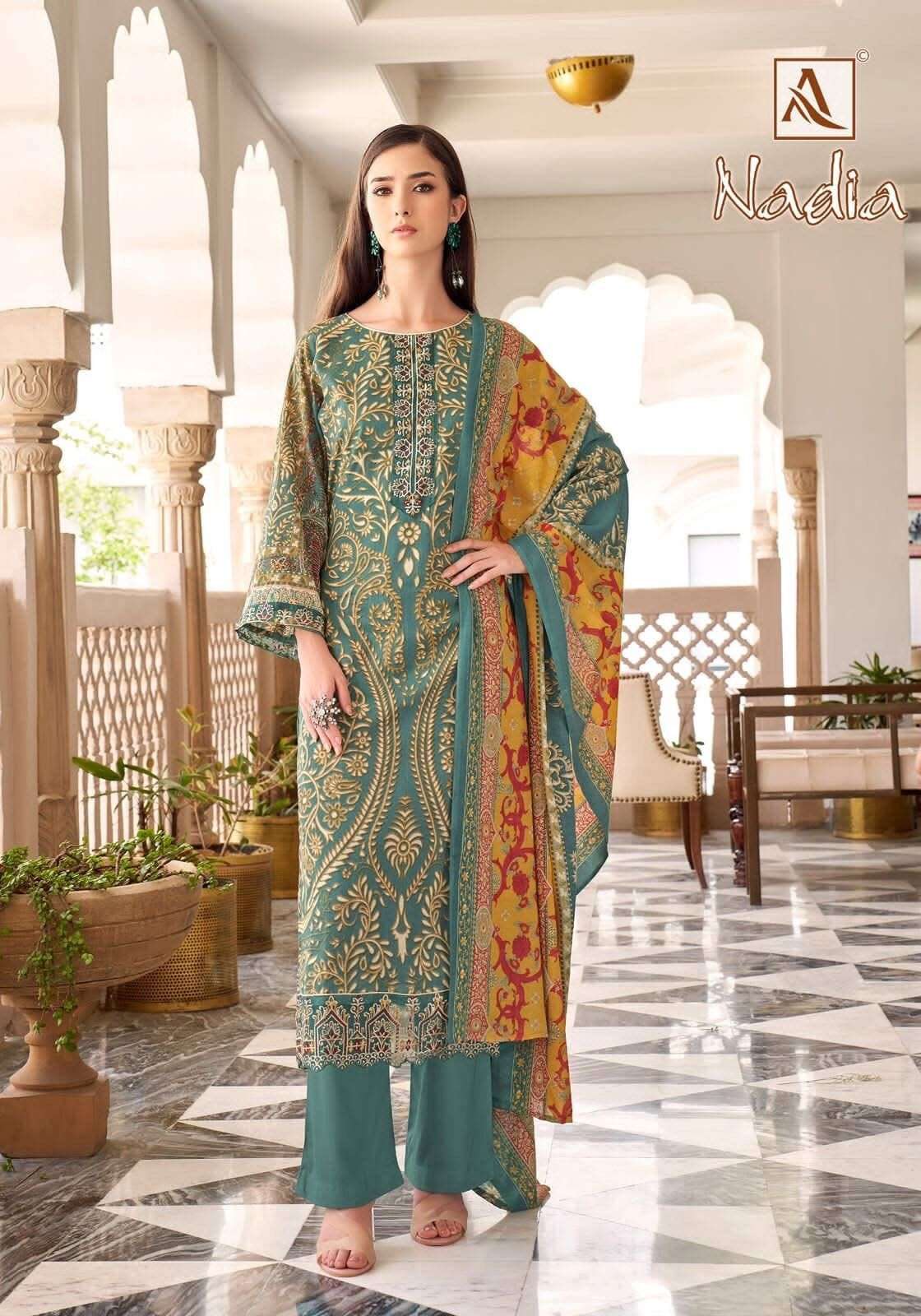 Nadia by Alok Suit-05