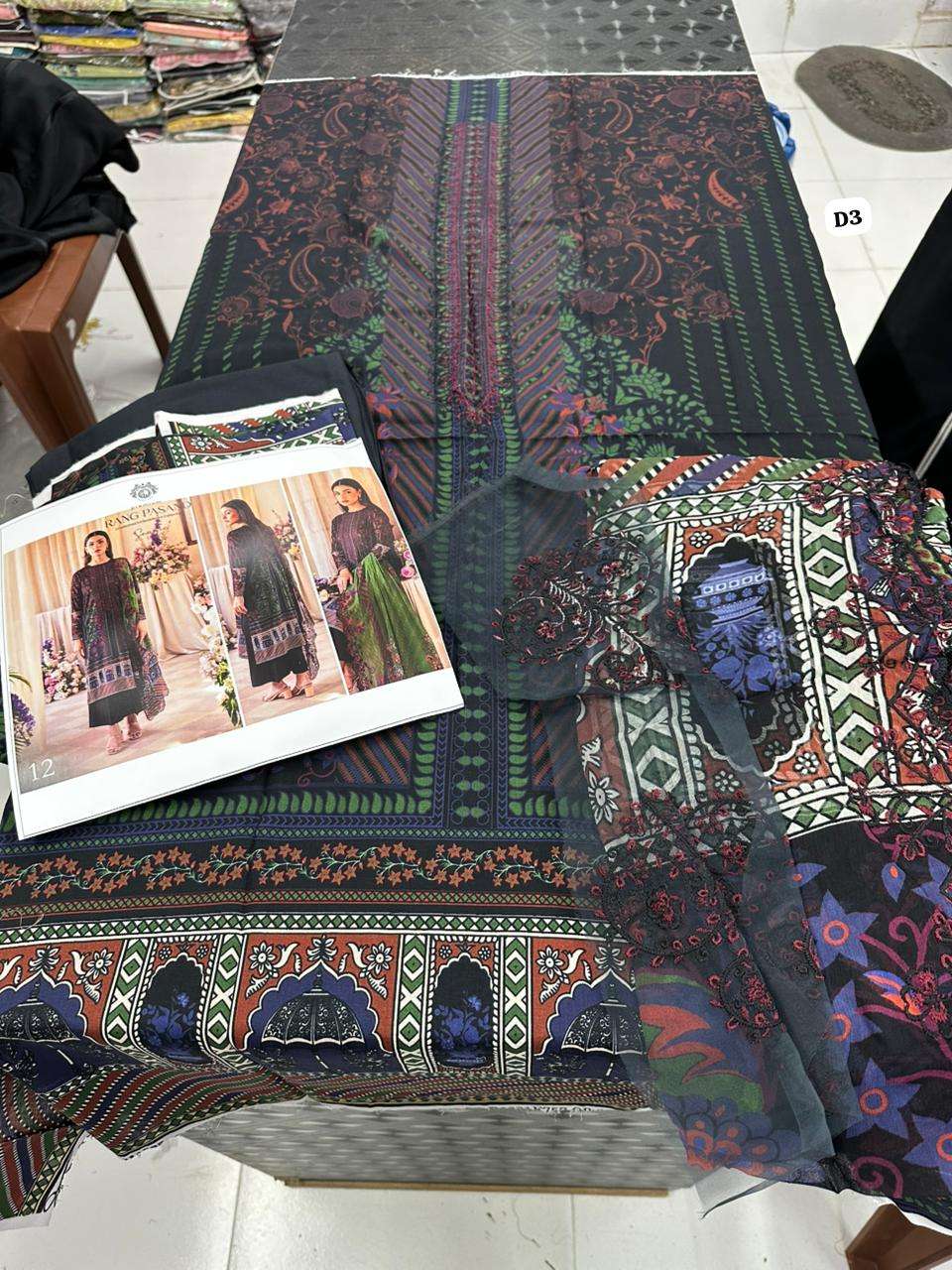 Rang Pasand by Gul Jee Lawn 2025-24