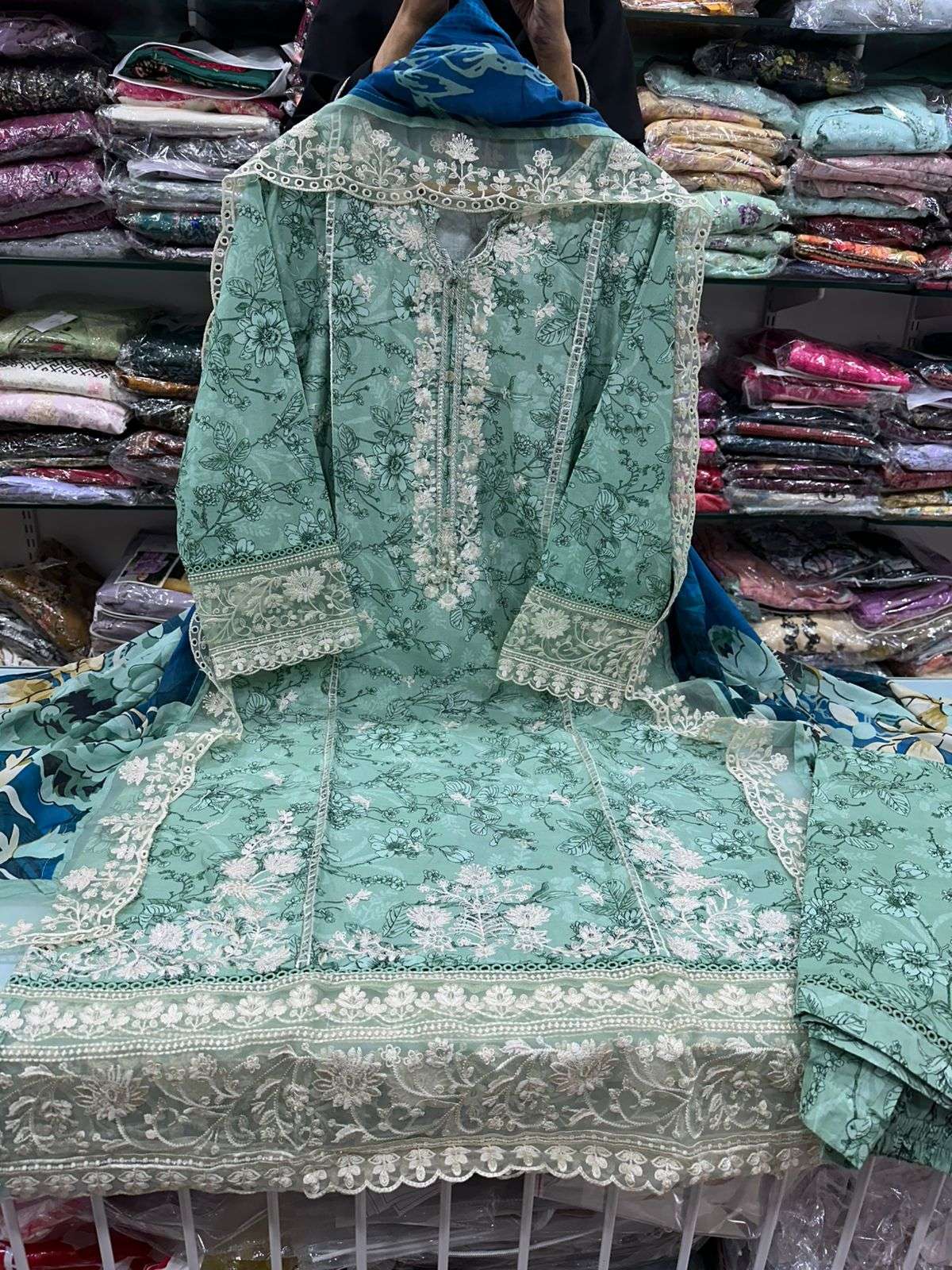 RTW Sadabahar Luxury 2025 by Sadabahar-10